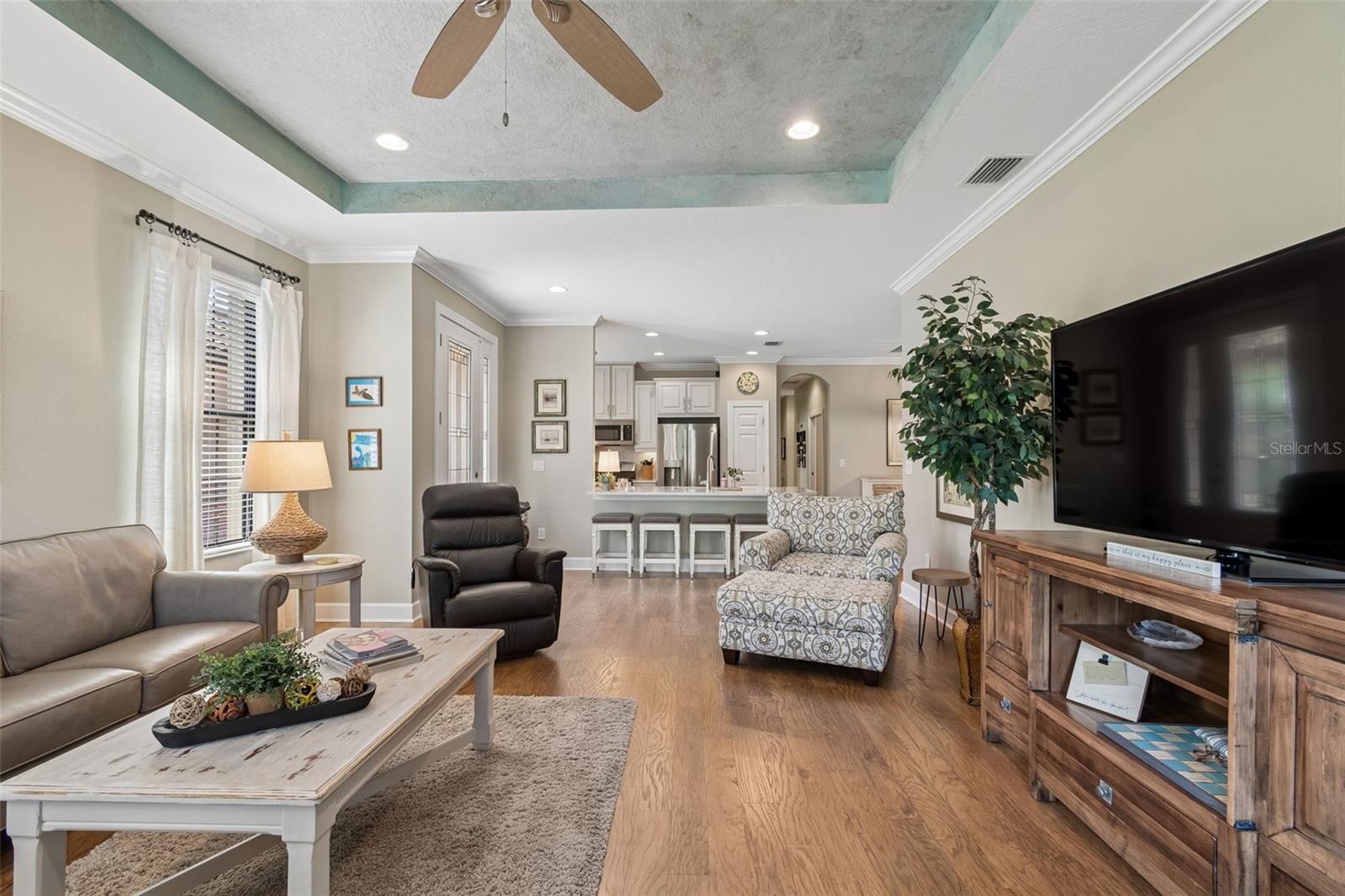 Image 23 of 99 For 5830 Cavano Drive