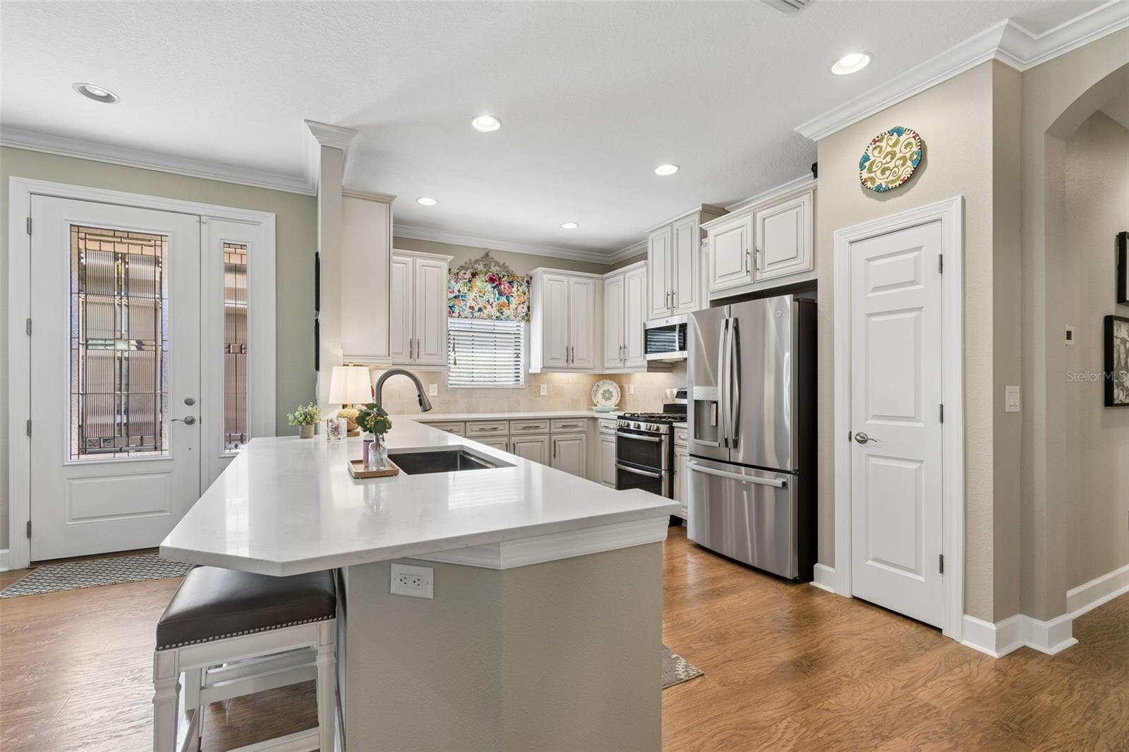 Image 26 of 99 For 5830 Cavano Drive