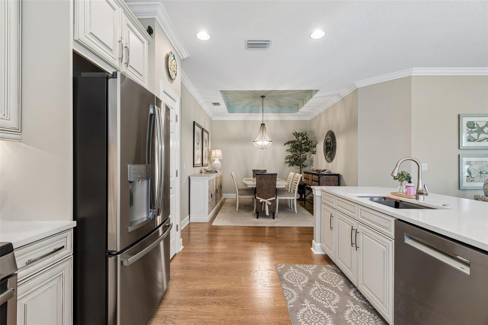 Image 29 of 99 For 5830 Cavano Drive