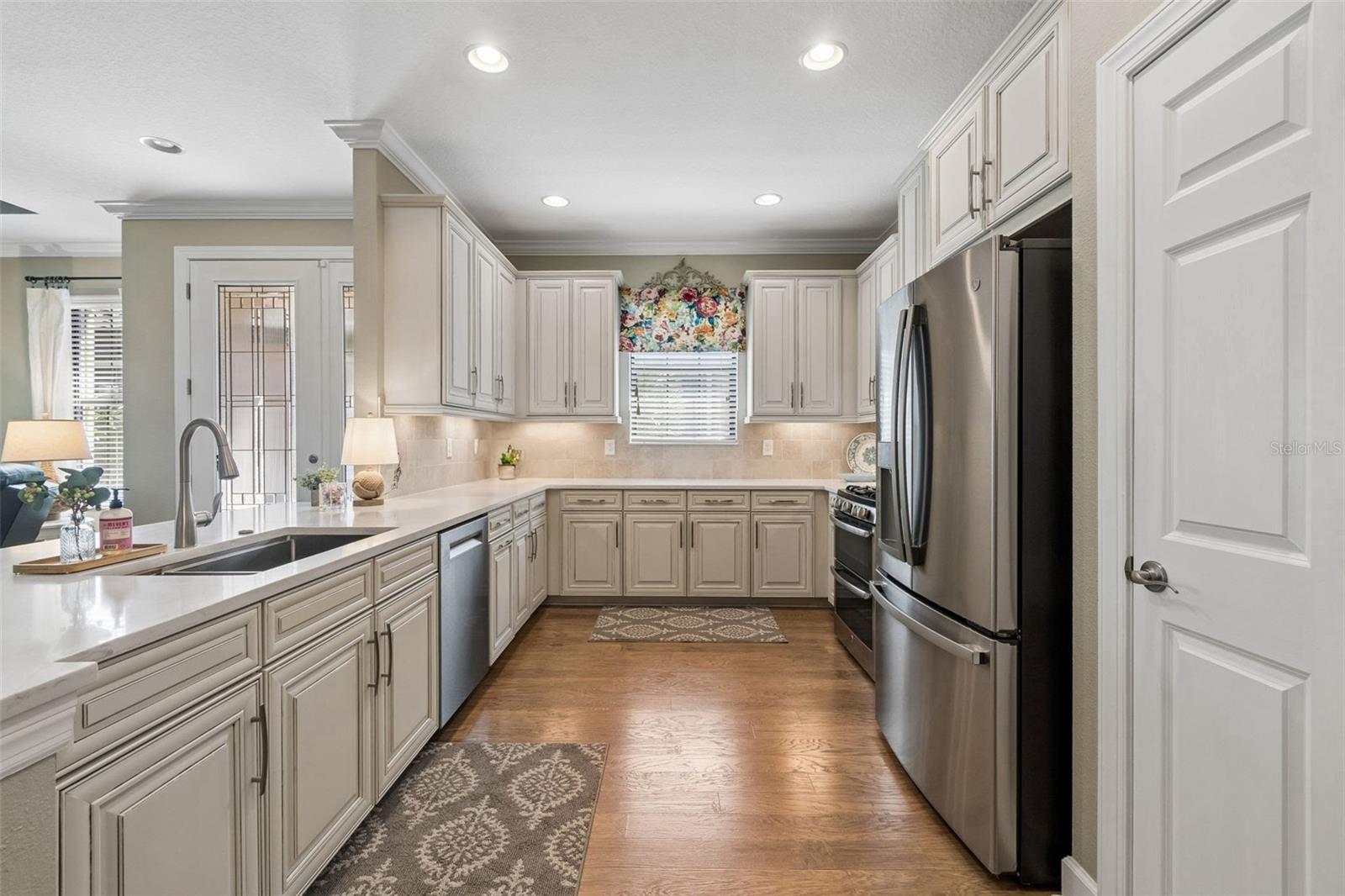 Image 30 of 99 For 5830 Cavano Drive