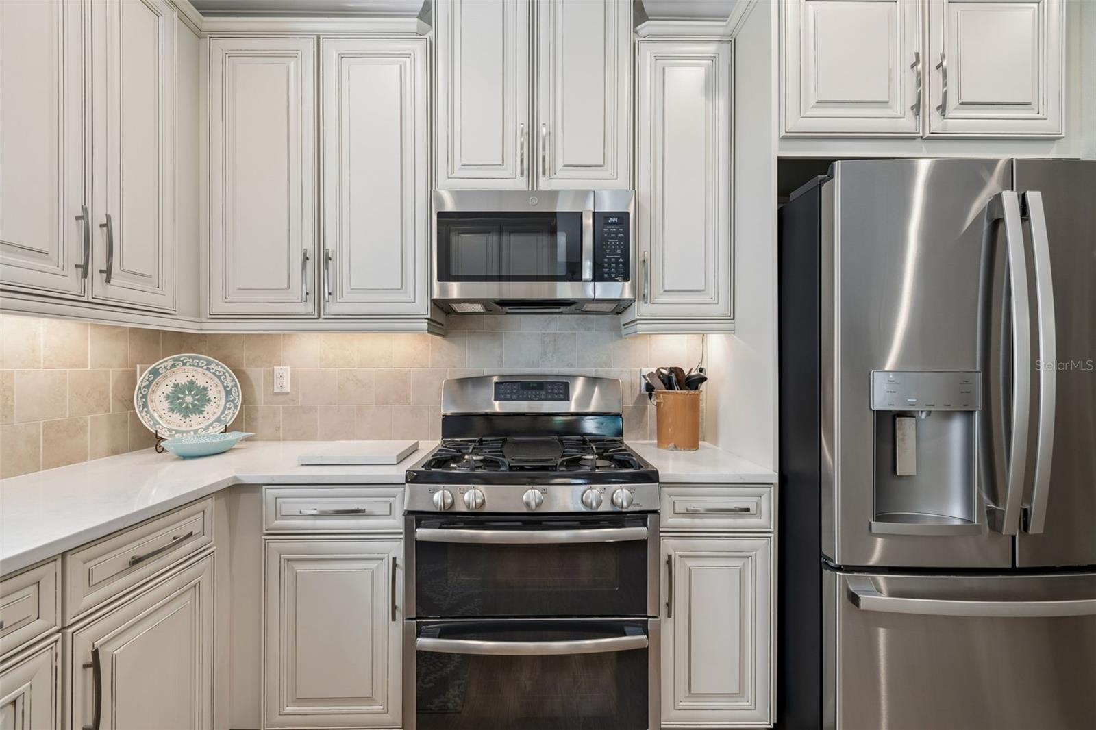 Image 33 of 99 For 5830 Cavano Drive