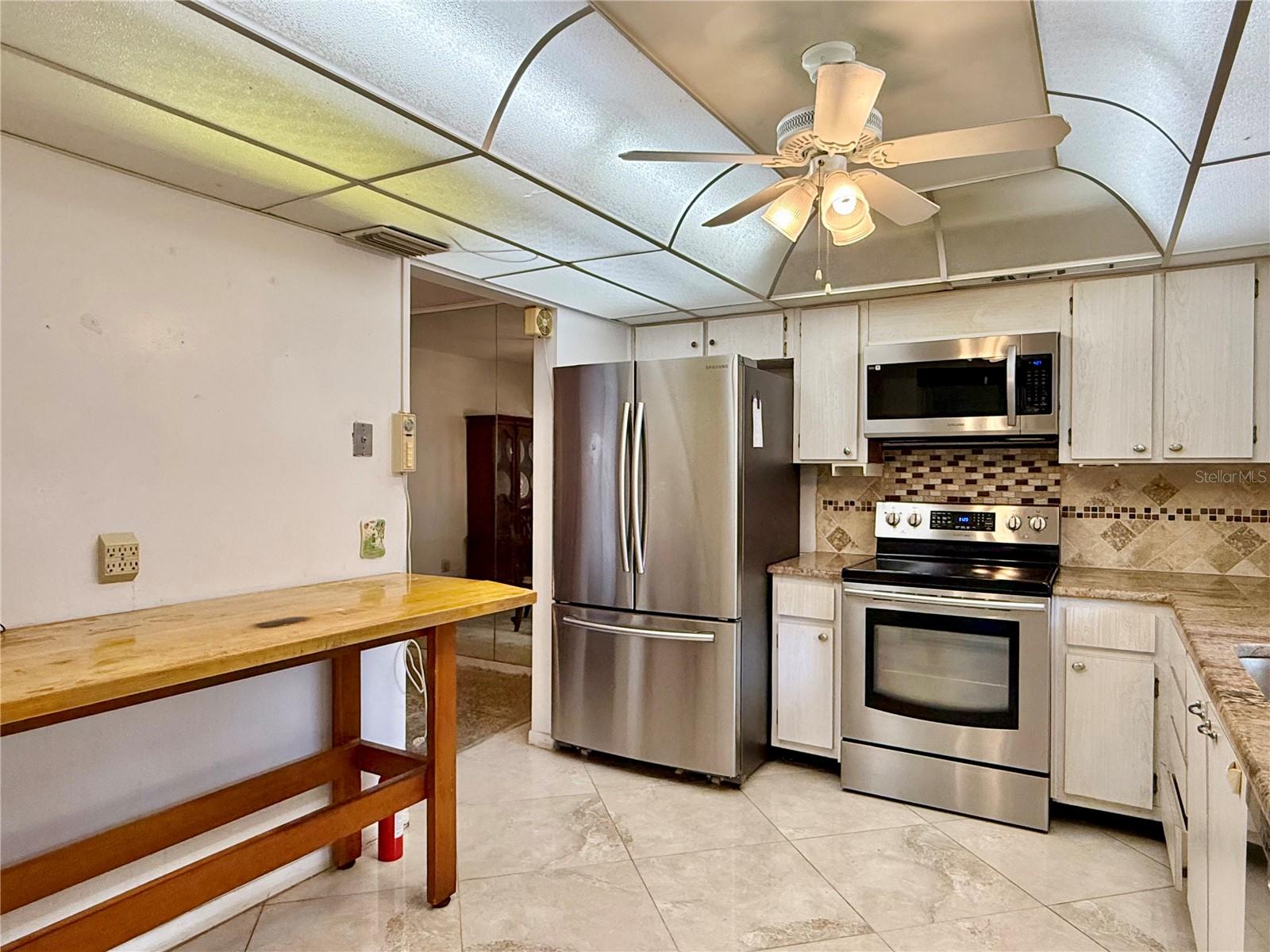 Image 10 of 33 For 4455 Duhme Road 203