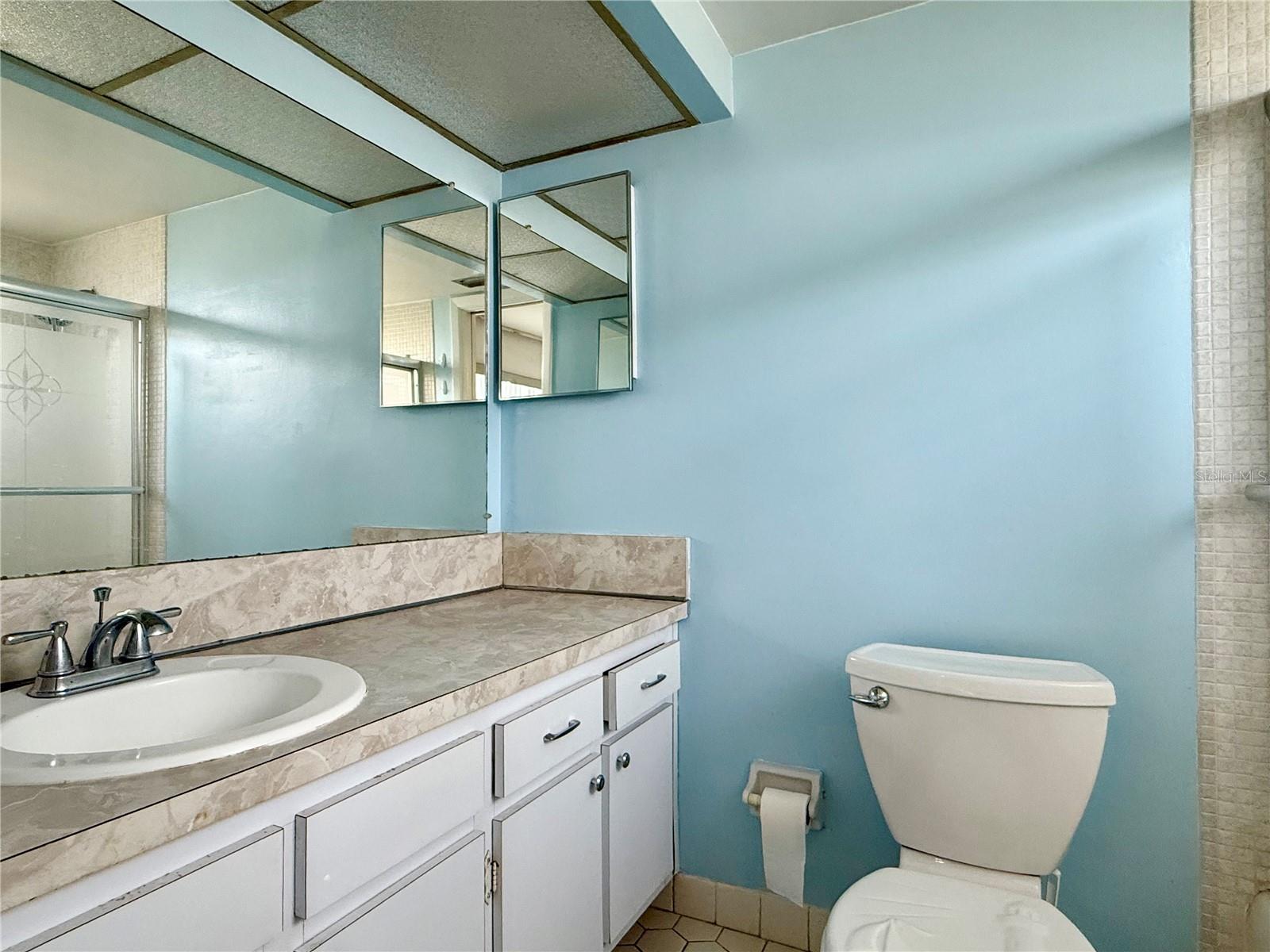 Image 13 of 33 For 4455 Duhme Road 203