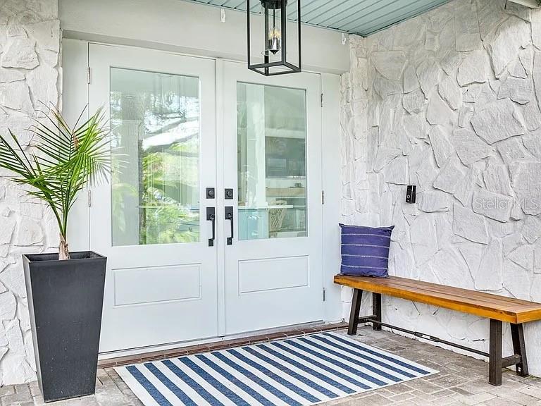 Image 19 of 25 For 1701 Sunset Drive