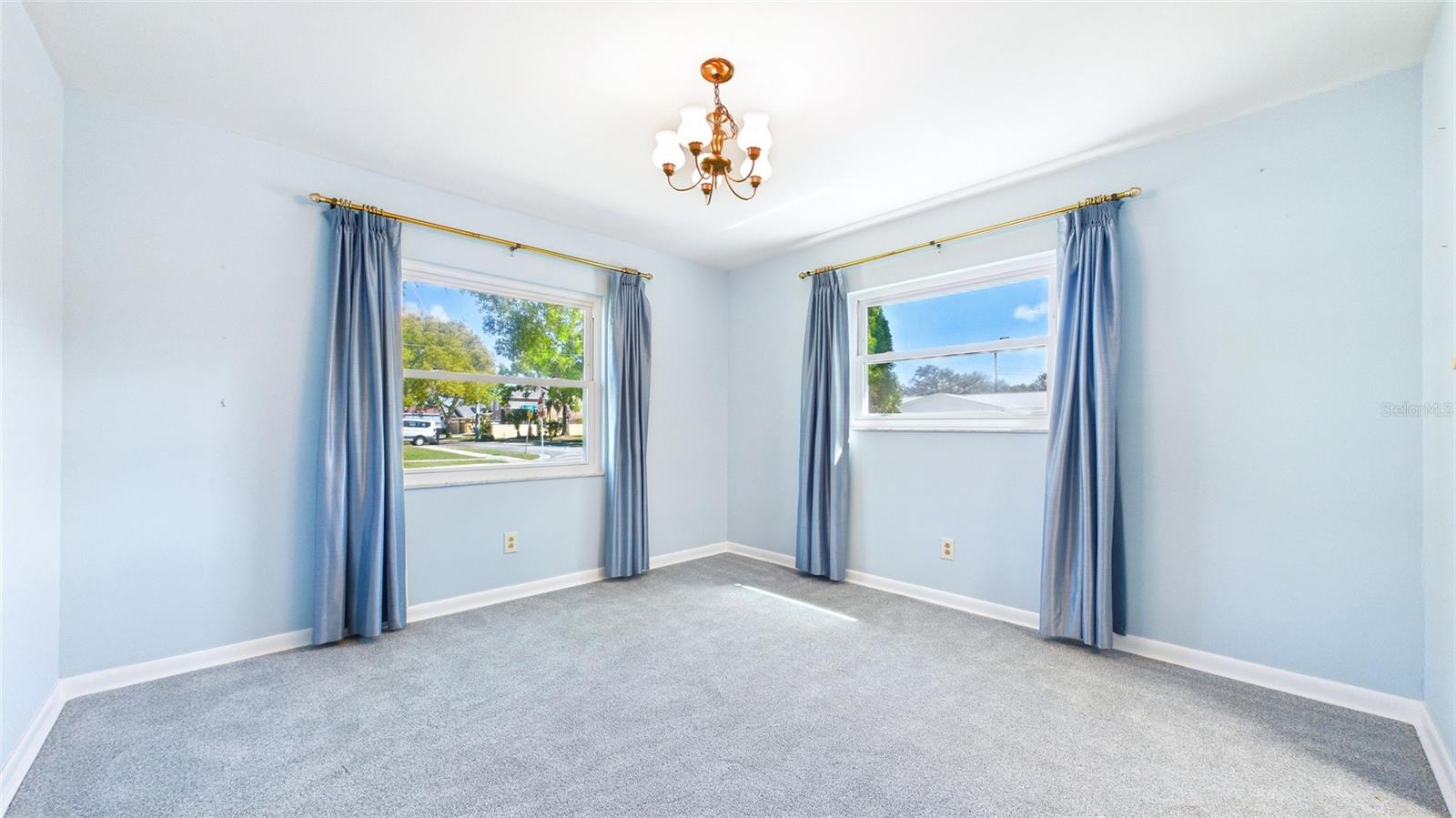 Image 10 of 63 For 1601 Lark Lane