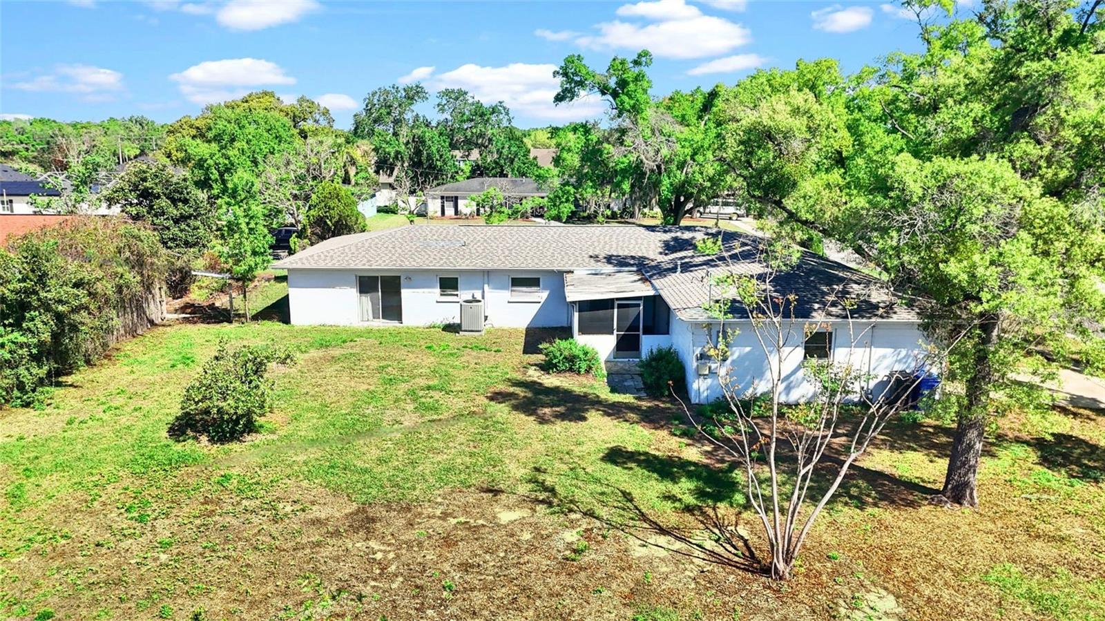 Image 56 of 63 For 1601 Lark Lane