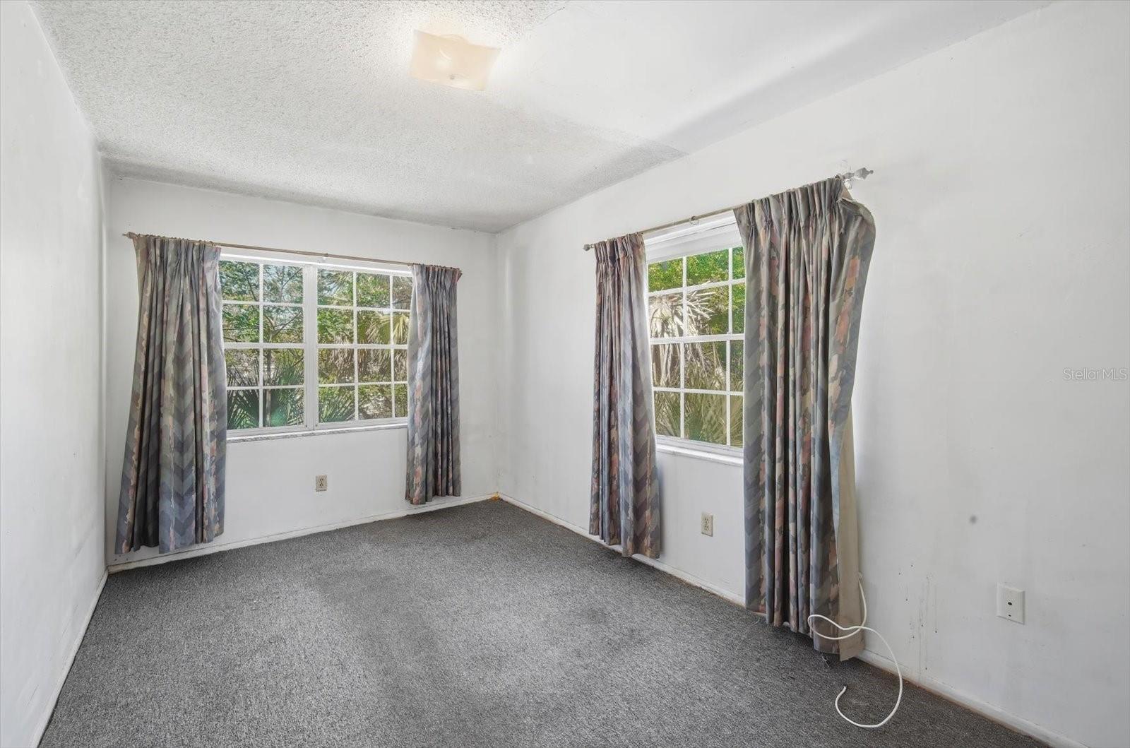 Image 12 of 28 For 10047 53rd Street