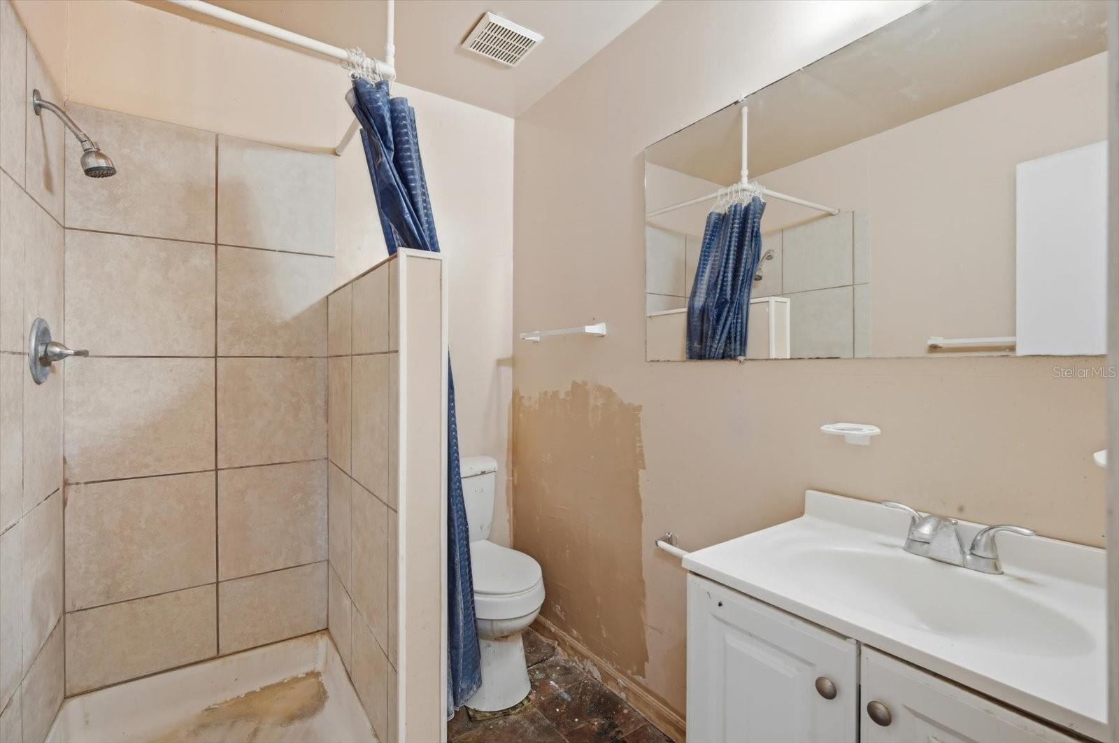 Image 18 of 28 For 10047 53rd Street