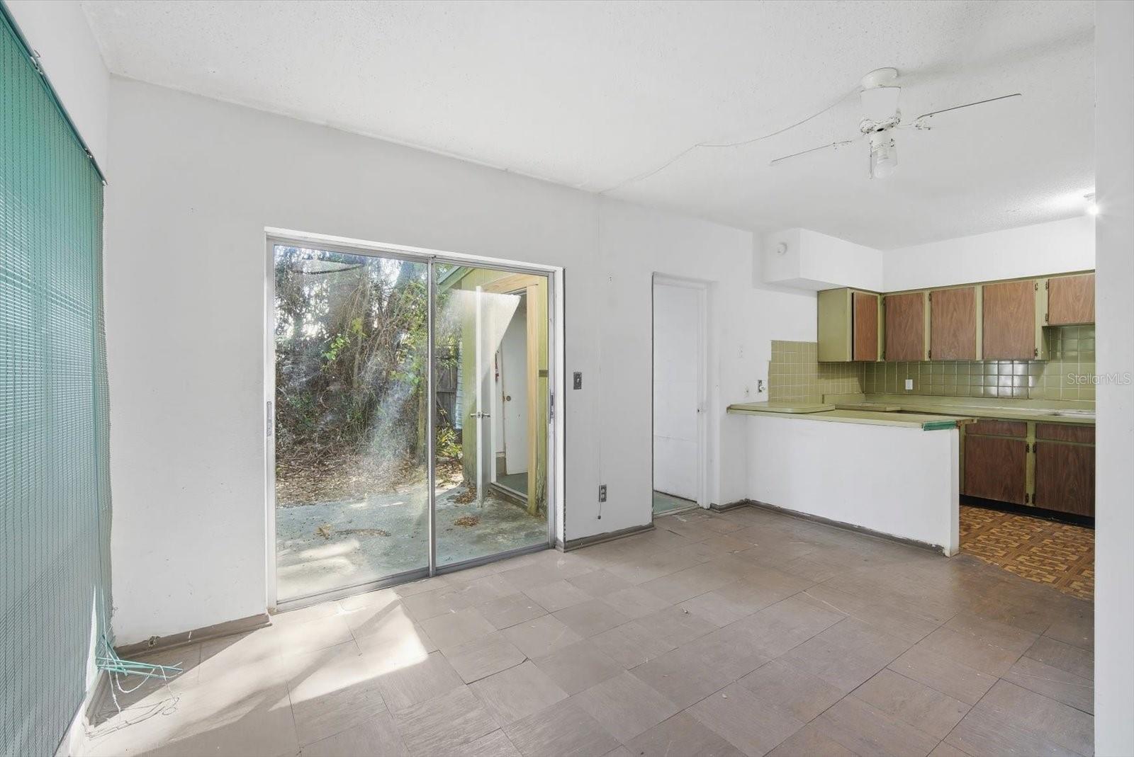 Image 9 of 28 For 10047 53rd Street