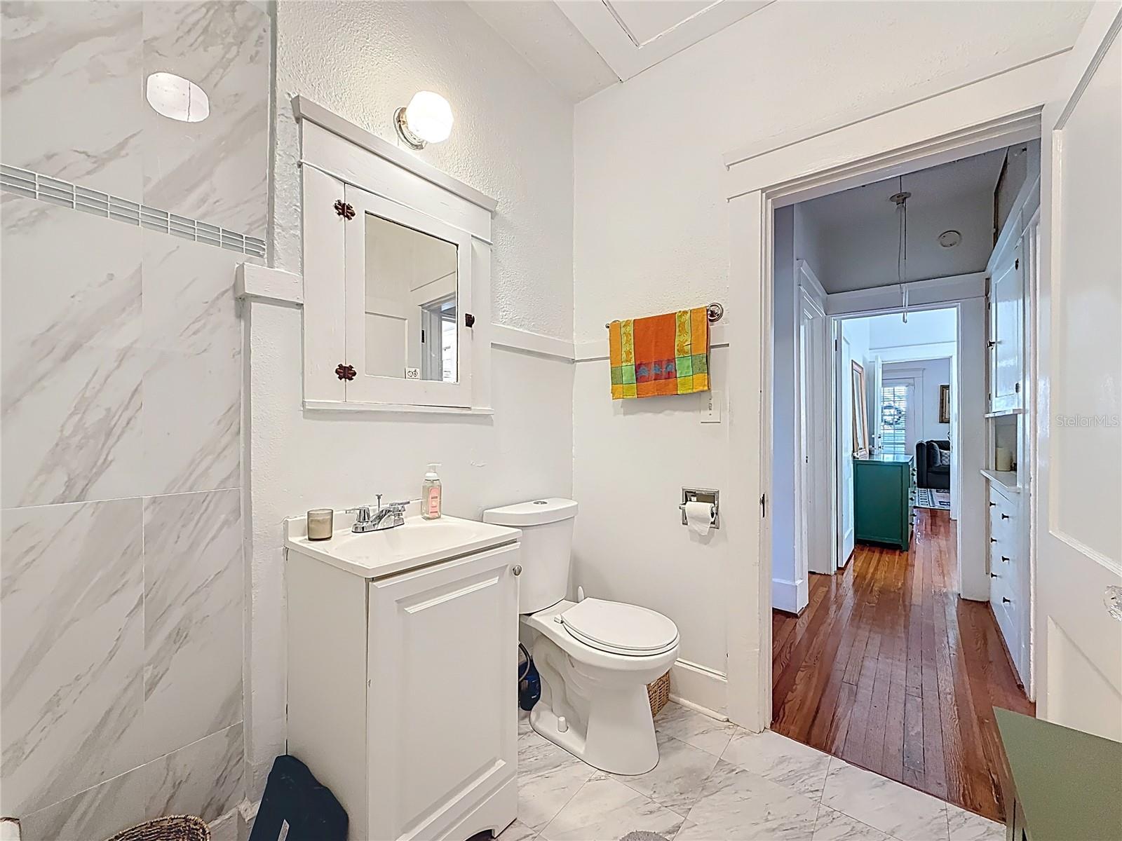 Image 30 of 84 For 146 13th Avenue Ne