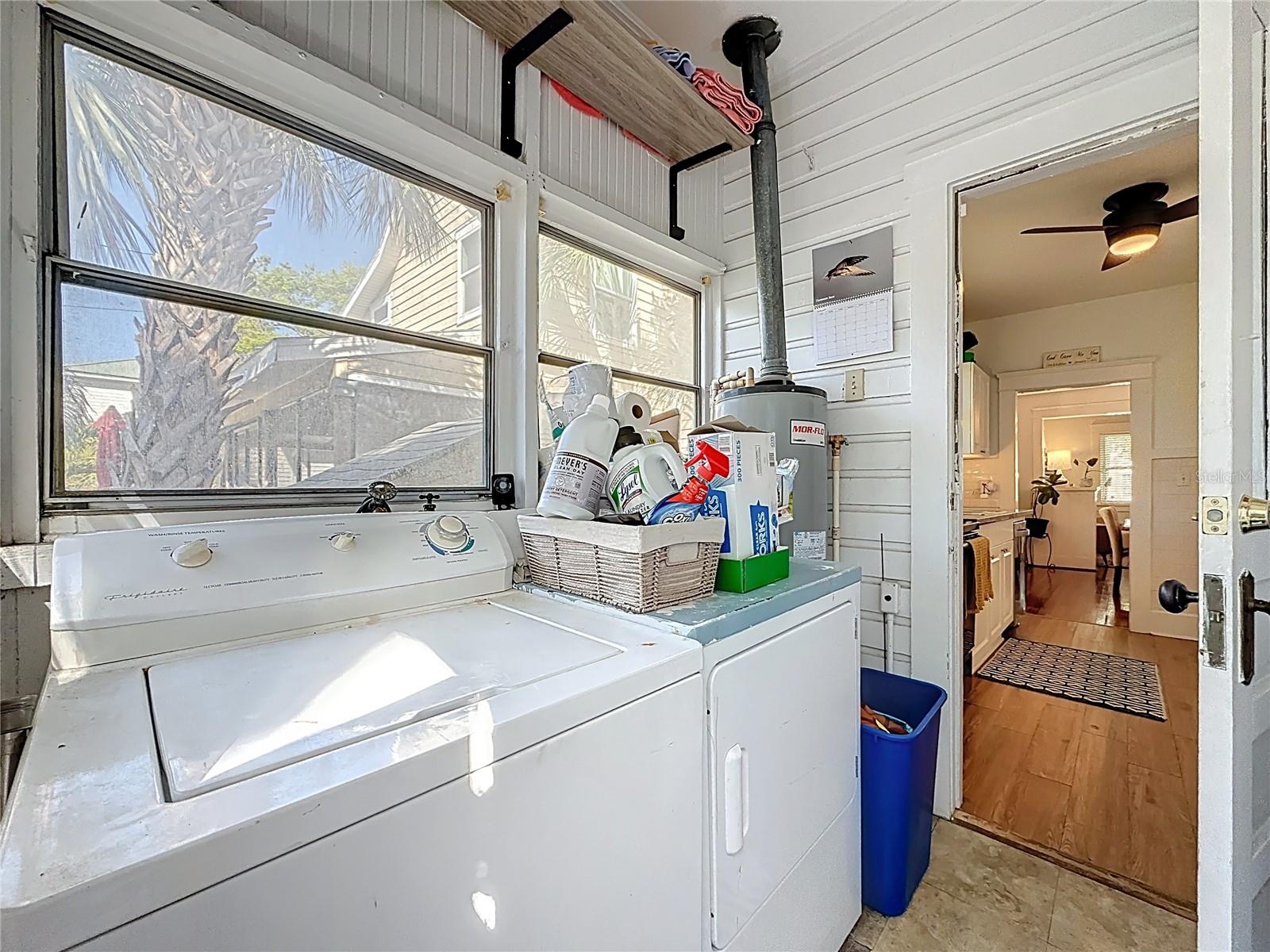 Image 43 of 84 For 146 13th Avenue Ne