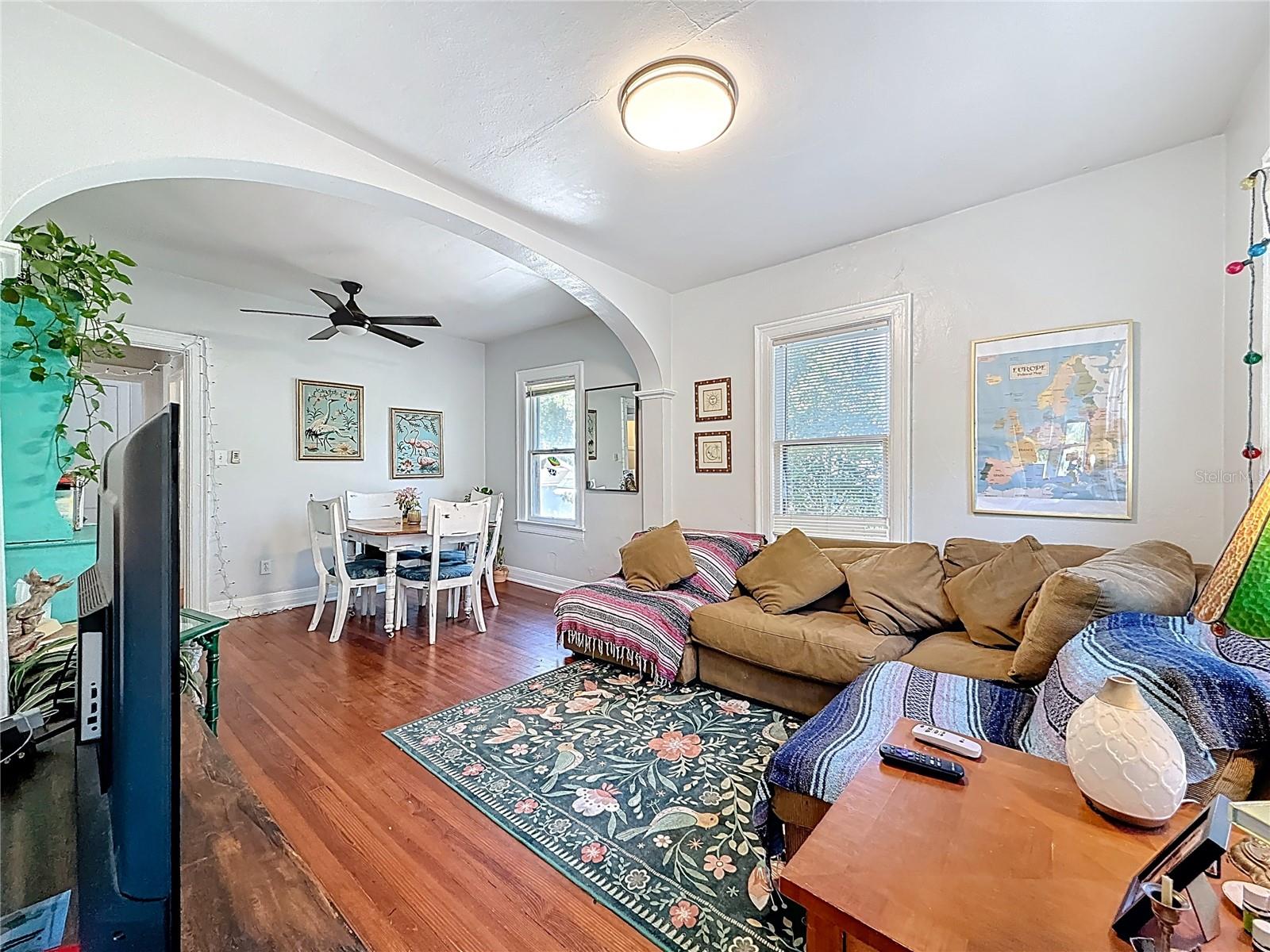 Image 52 of 84 For 146 13th Avenue Ne