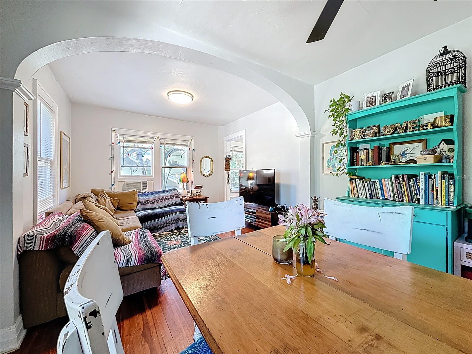 Image 55 of 84 For 146 13th Avenue Ne