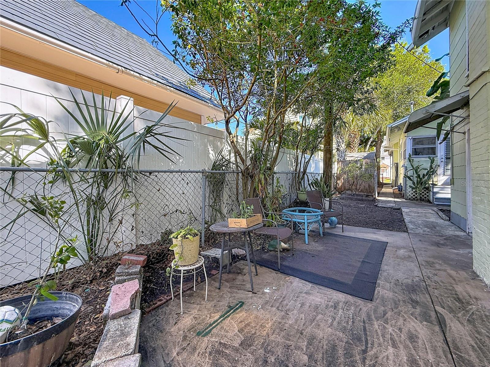 Image 73 of 84 For 146 13th Avenue Ne