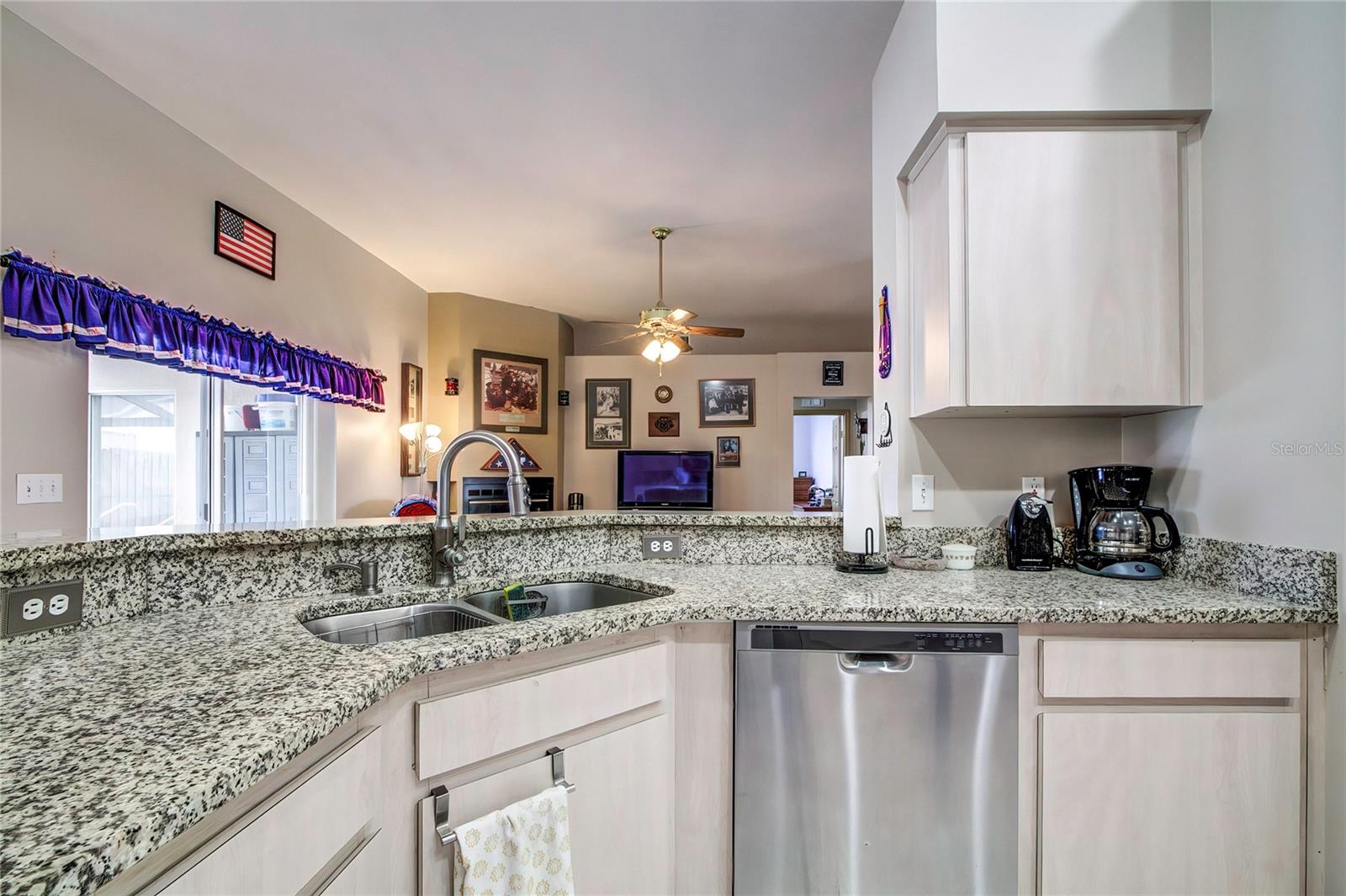 Listing photo id 9 for 1716 Westerly Drive