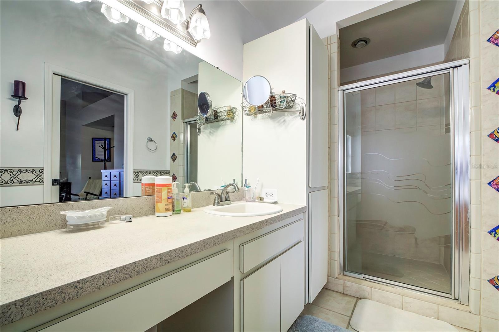 Listing photo id 13 for 1716 Westerly Drive