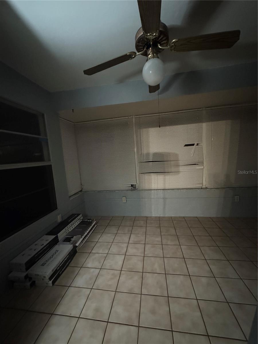 Image 9 of 25 For 7705 Balharbour Drive