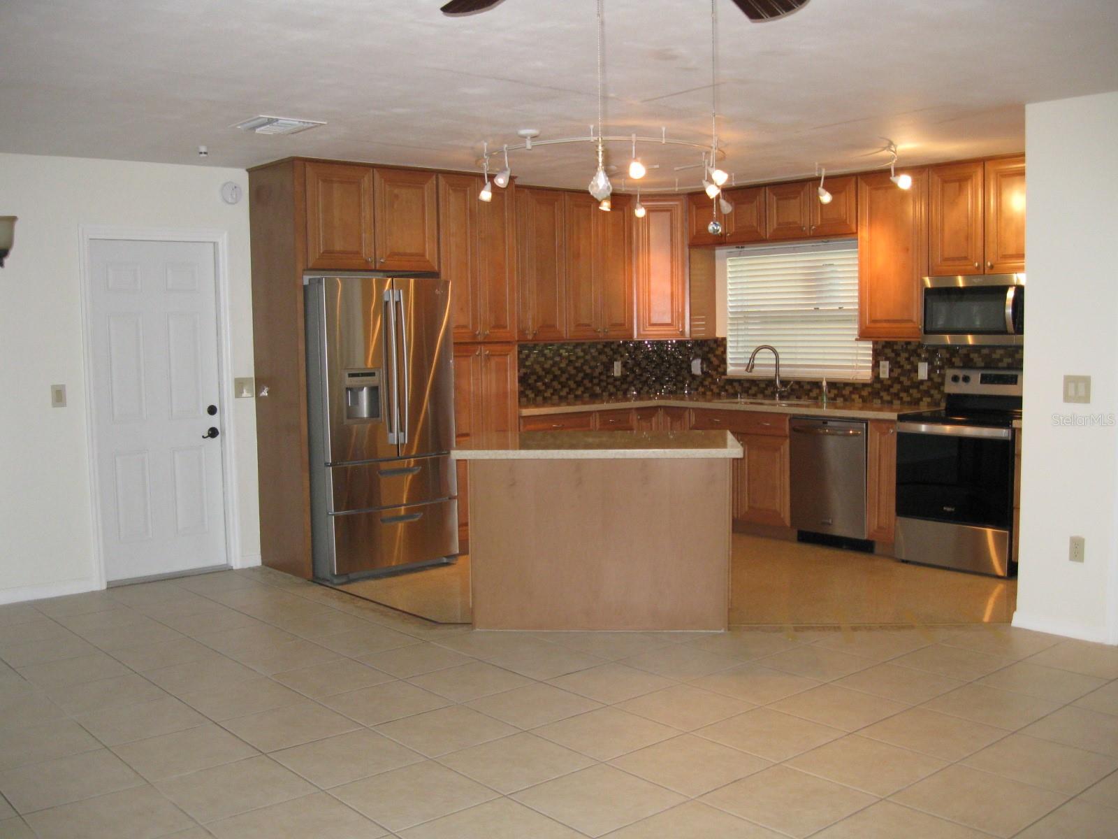 Image 7 of 48 For 1479 Ruth Road