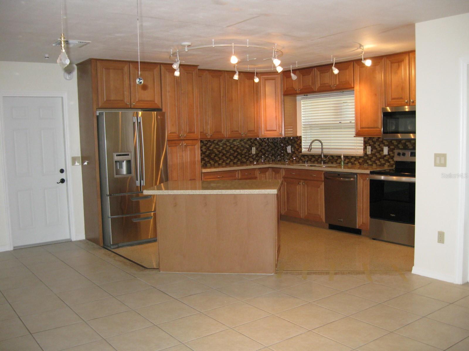 Image 9 of 48 For 1479 Ruth Road