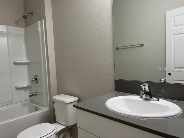 Image 29 of 38 For 34137 Scarlet Sage Court