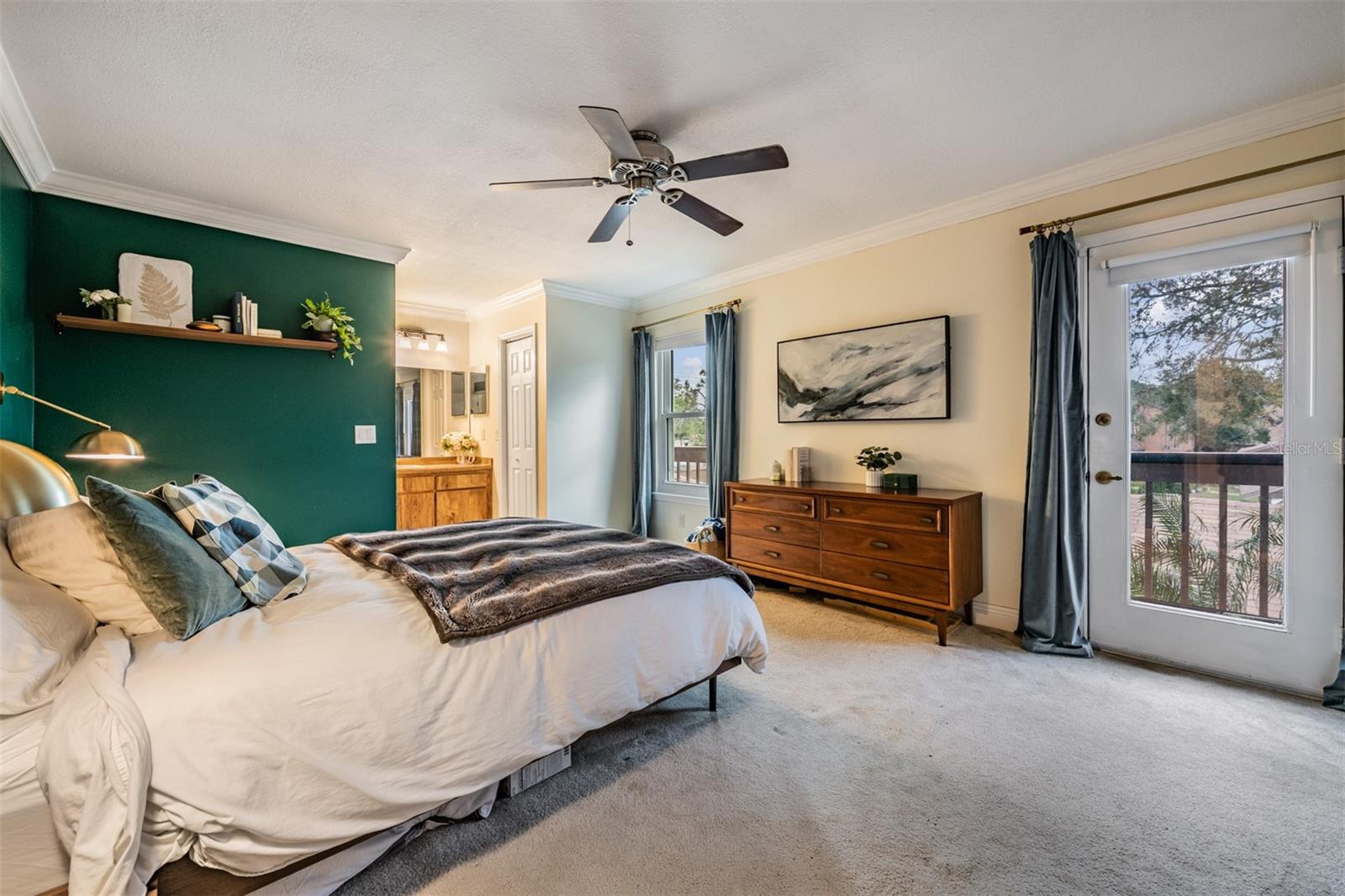 Image 23 of 44 For 5326 Ridgewell Court