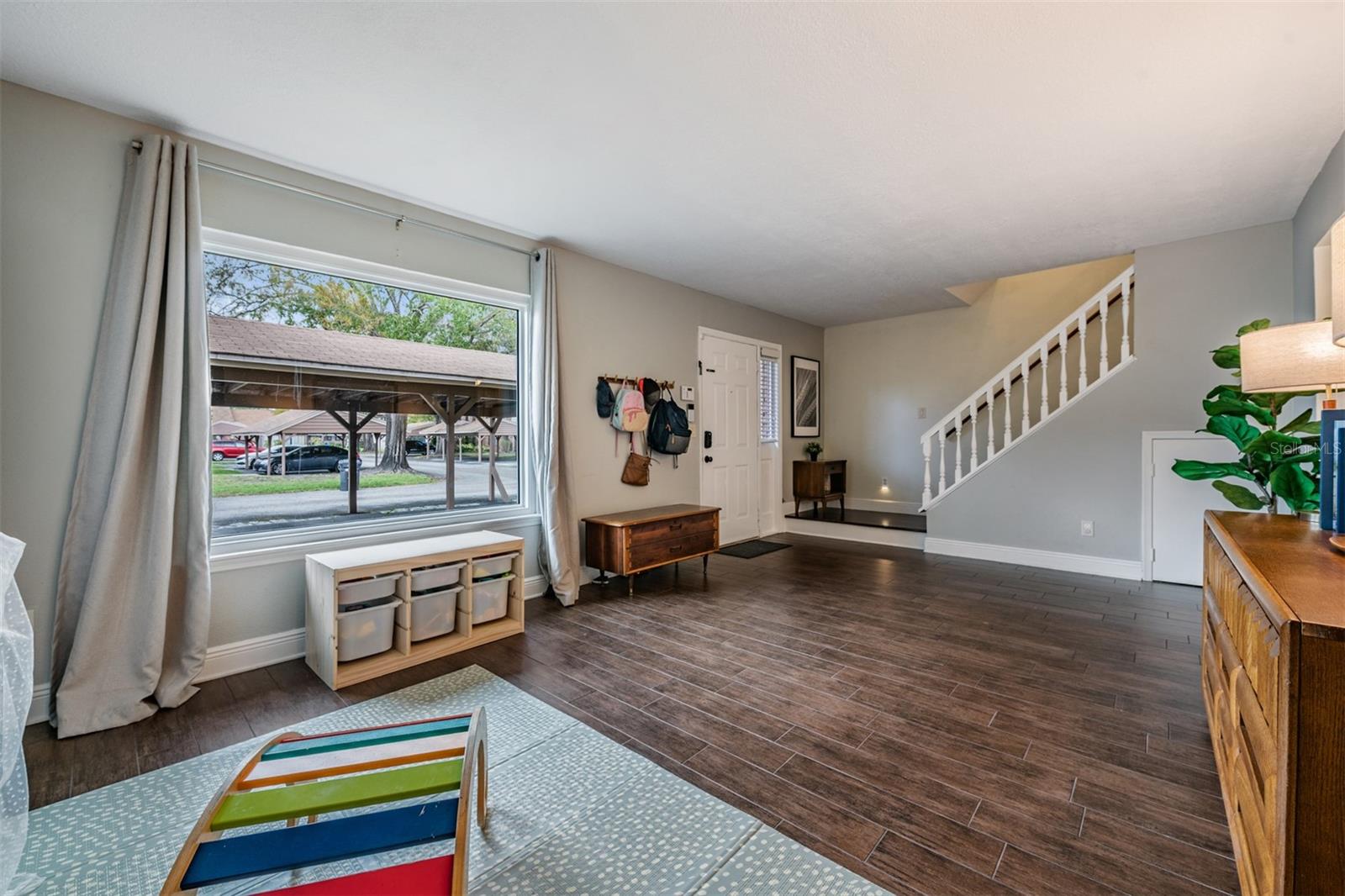 Image 4 of 44 For 5326 Ridgewell Court