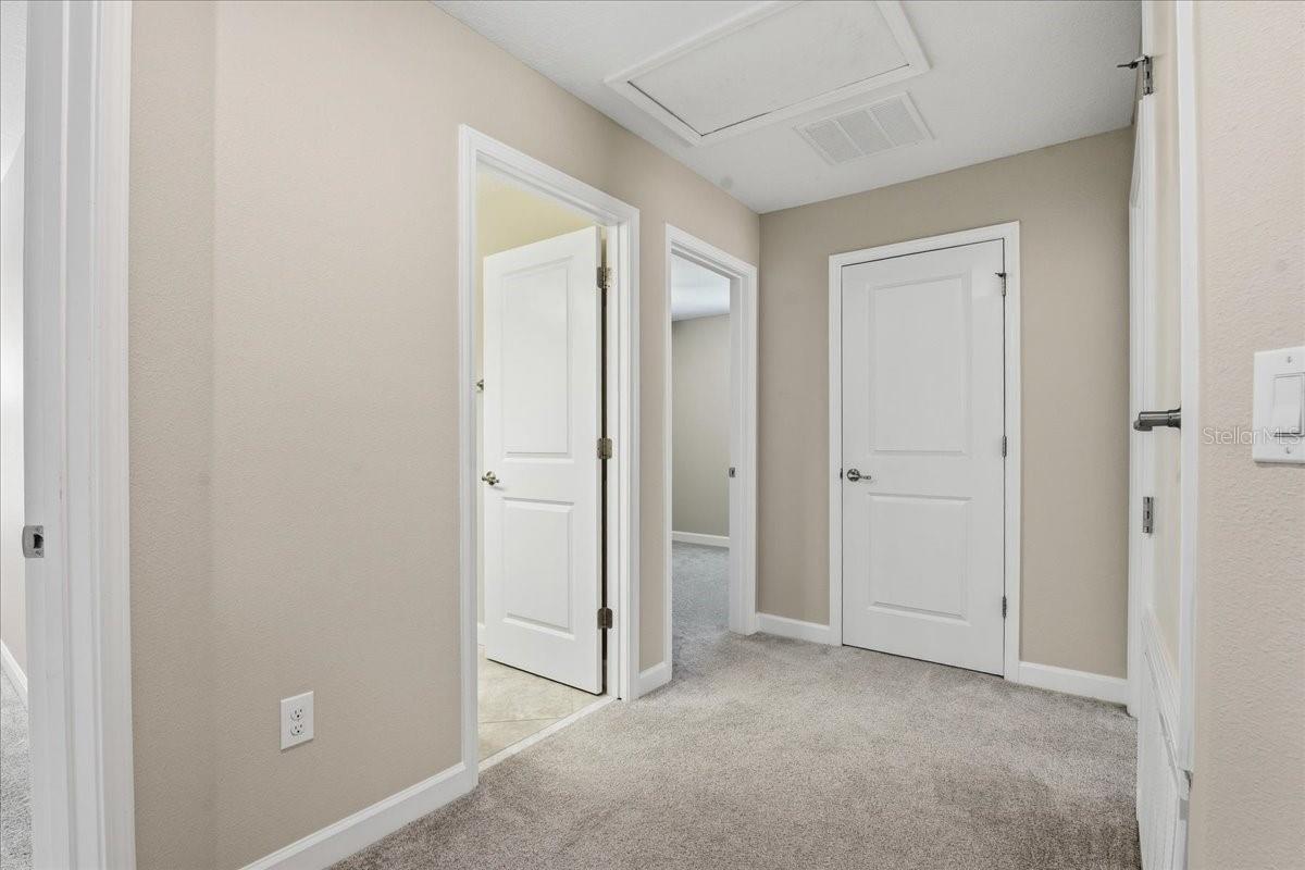 Image 25 of 68 For 1695 Ludington Avenue