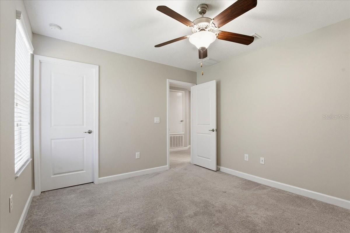 Image 35 of 68 For 1695 Ludington Avenue