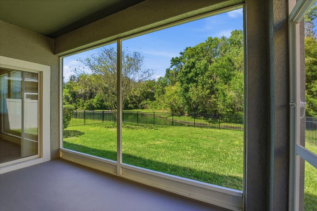 Image 40 of 68 For 1695 Ludington Avenue