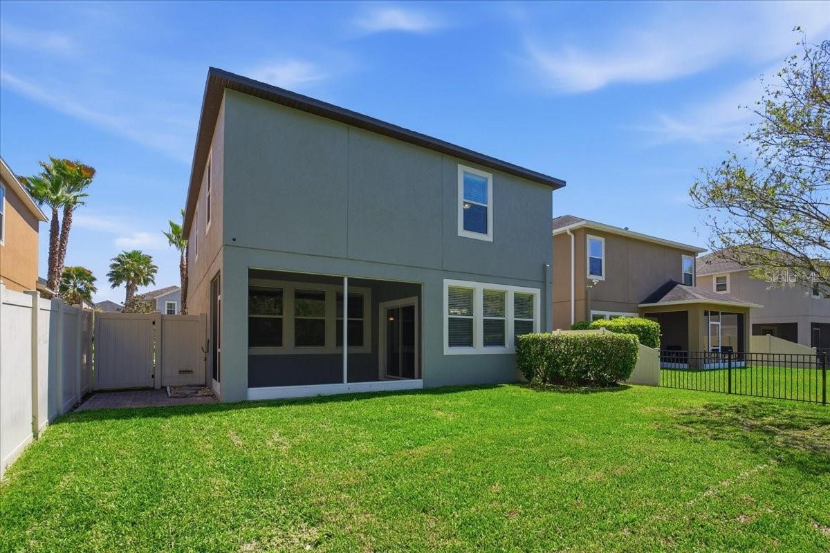 Image 45 of 68 For 1695 Ludington Avenue