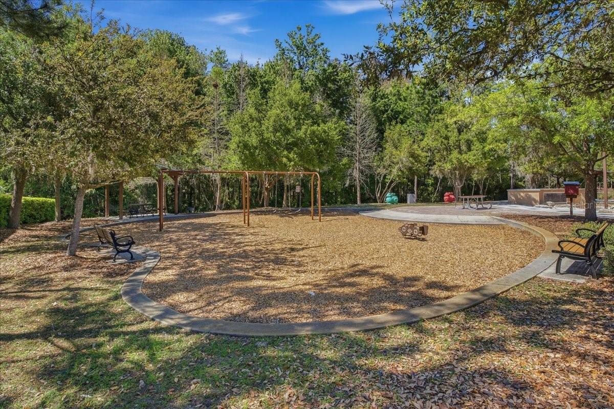 Image 61 of 68 For 1695 Ludington Avenue