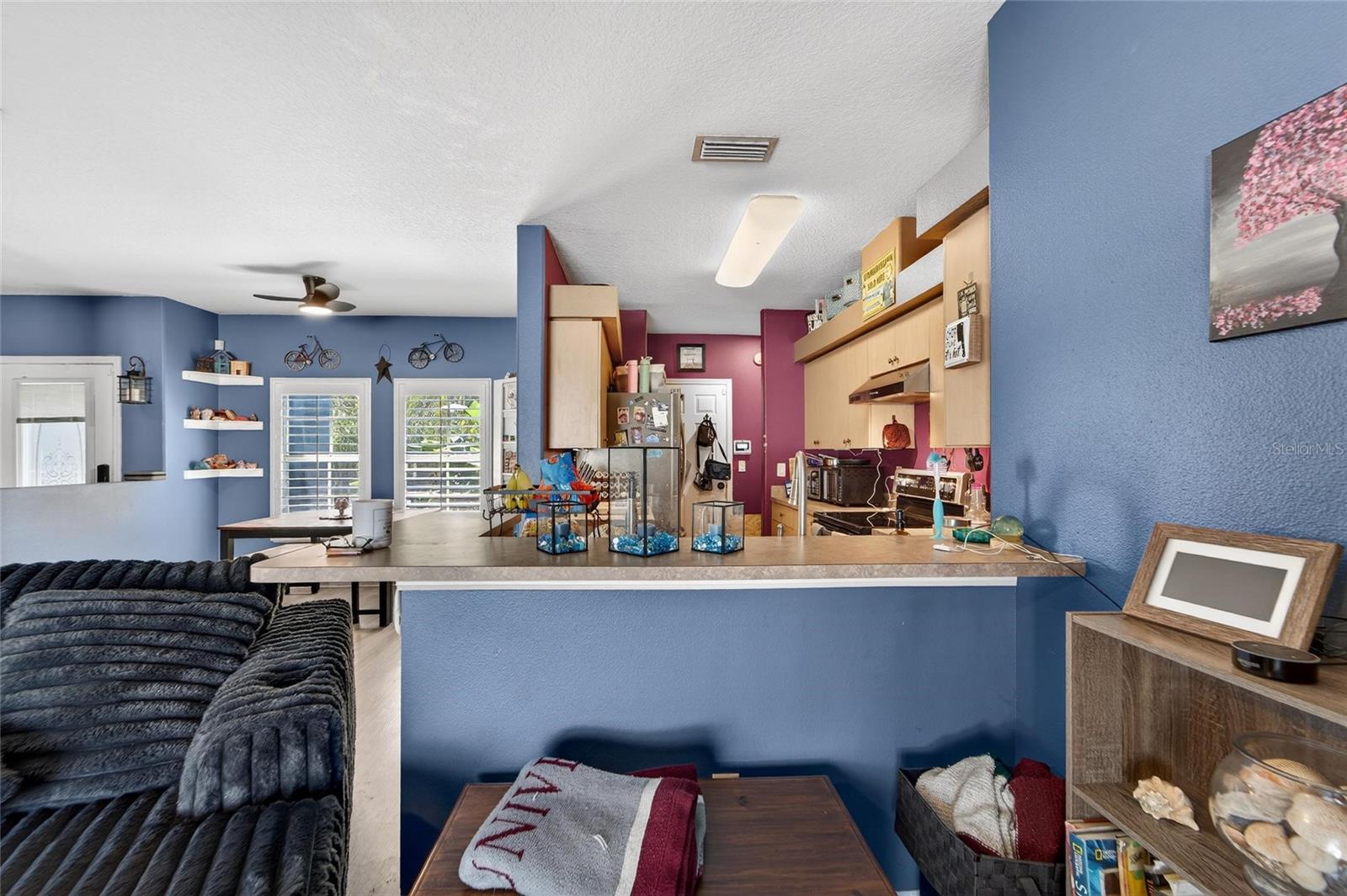 Image 10 of 85 For 605 Cypress Park Avenue