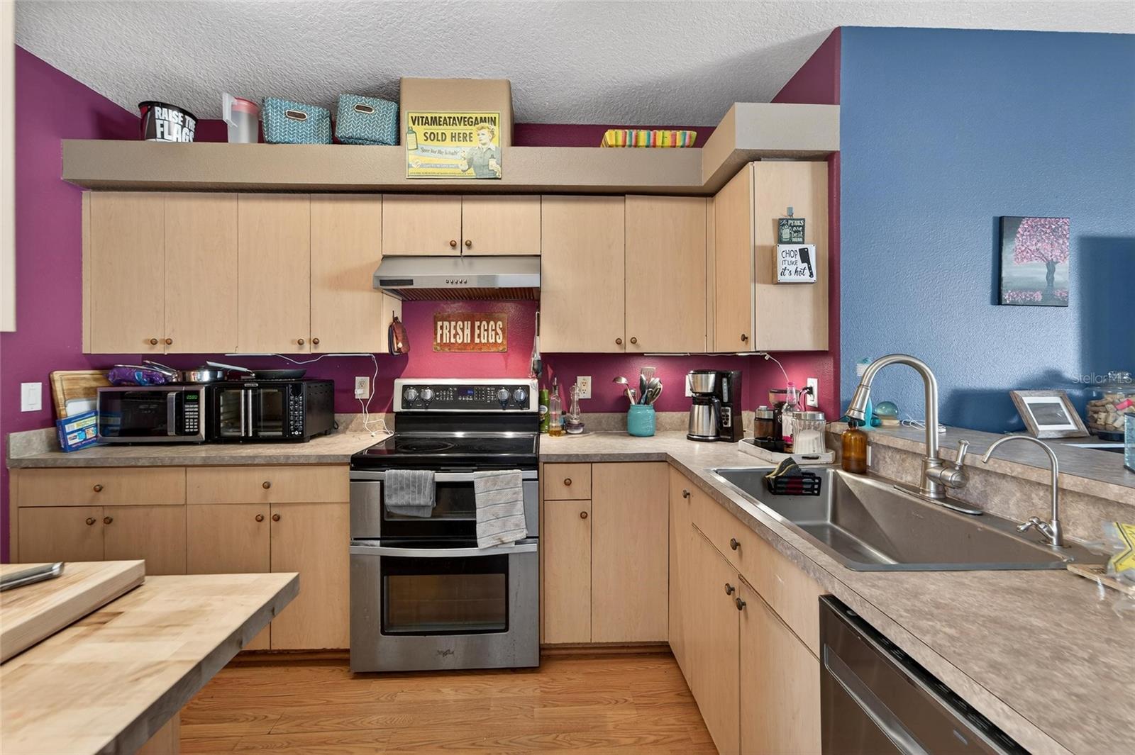 Image 11 of 85 For 605 Cypress Park Avenue