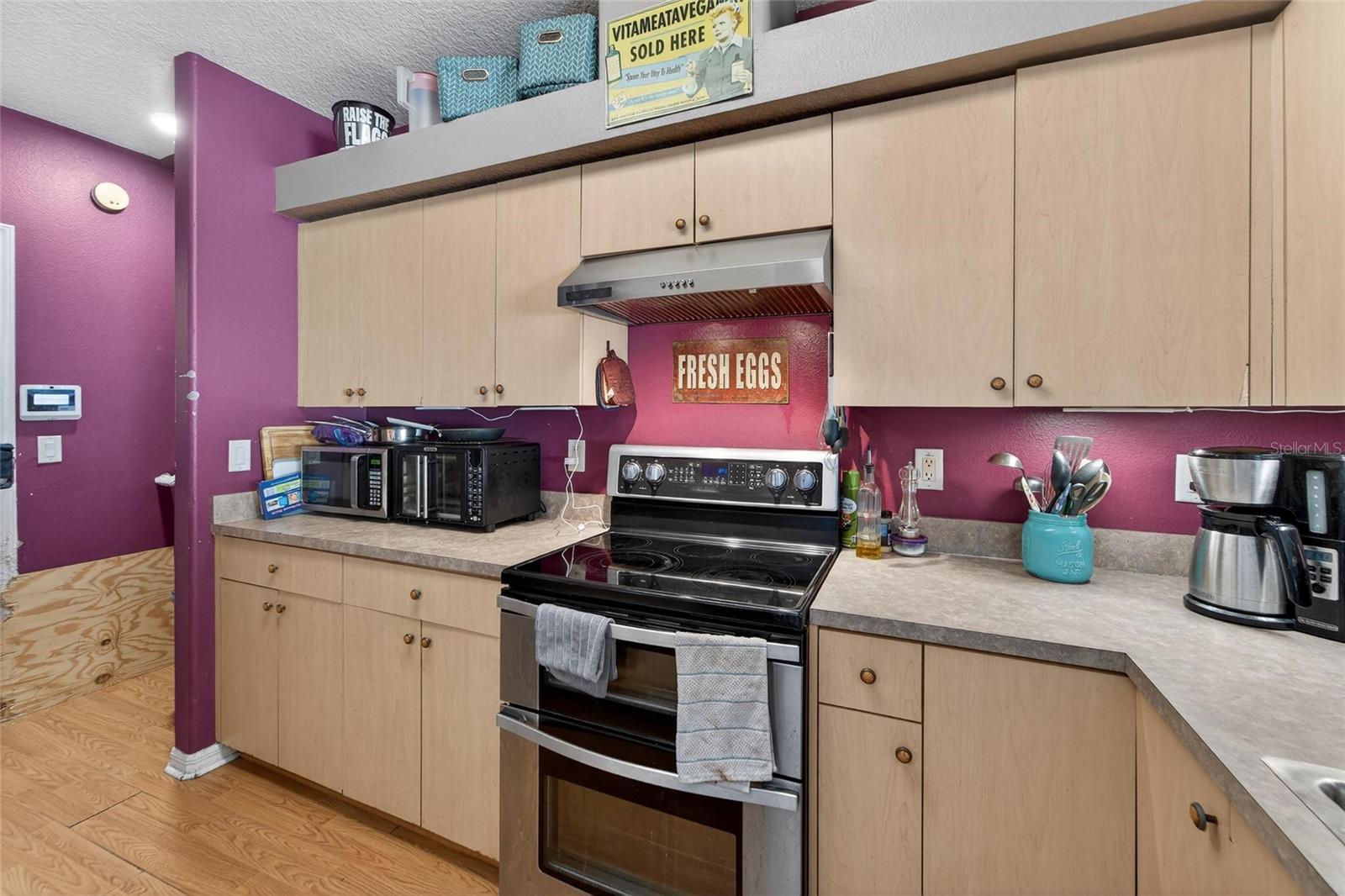 Image 12 of 85 For 605 Cypress Park Avenue