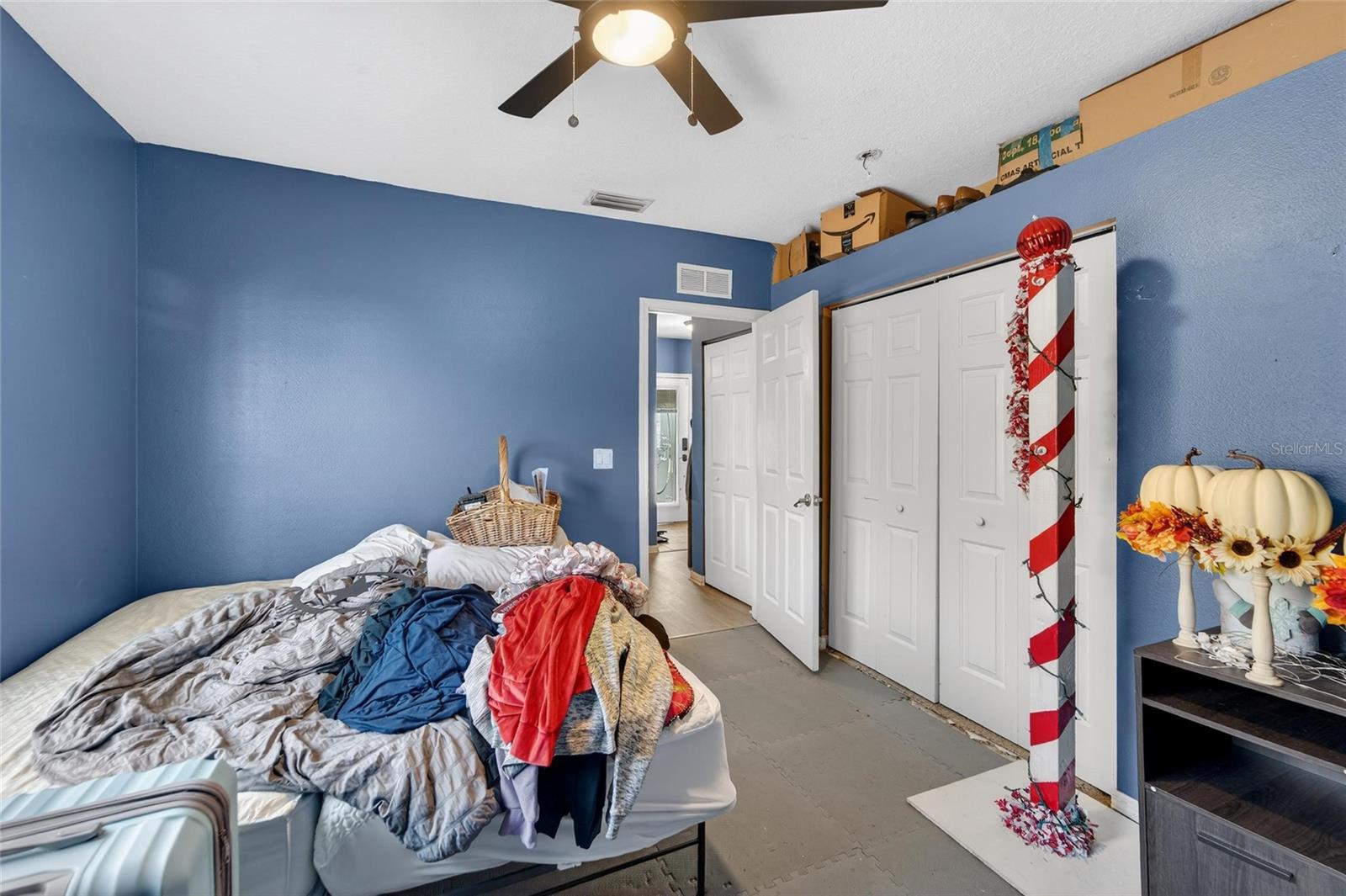 Image 23 of 85 For 605 Cypress Park Avenue