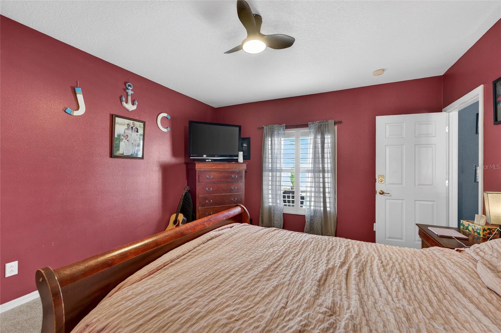 Image 33 of 85 For 605 Cypress Park Avenue