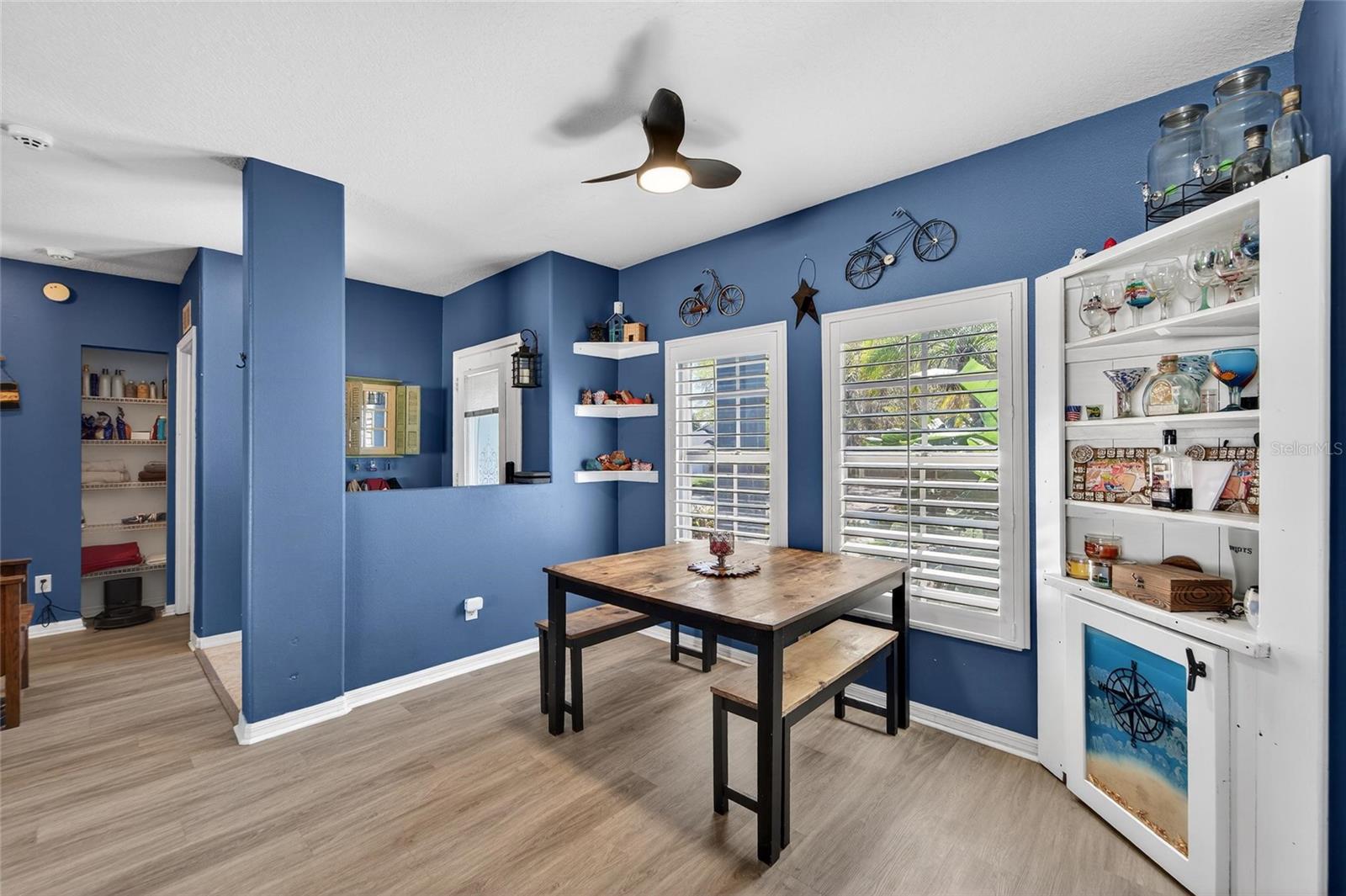 Image 4 of 85 For 605 Cypress Park Avenue