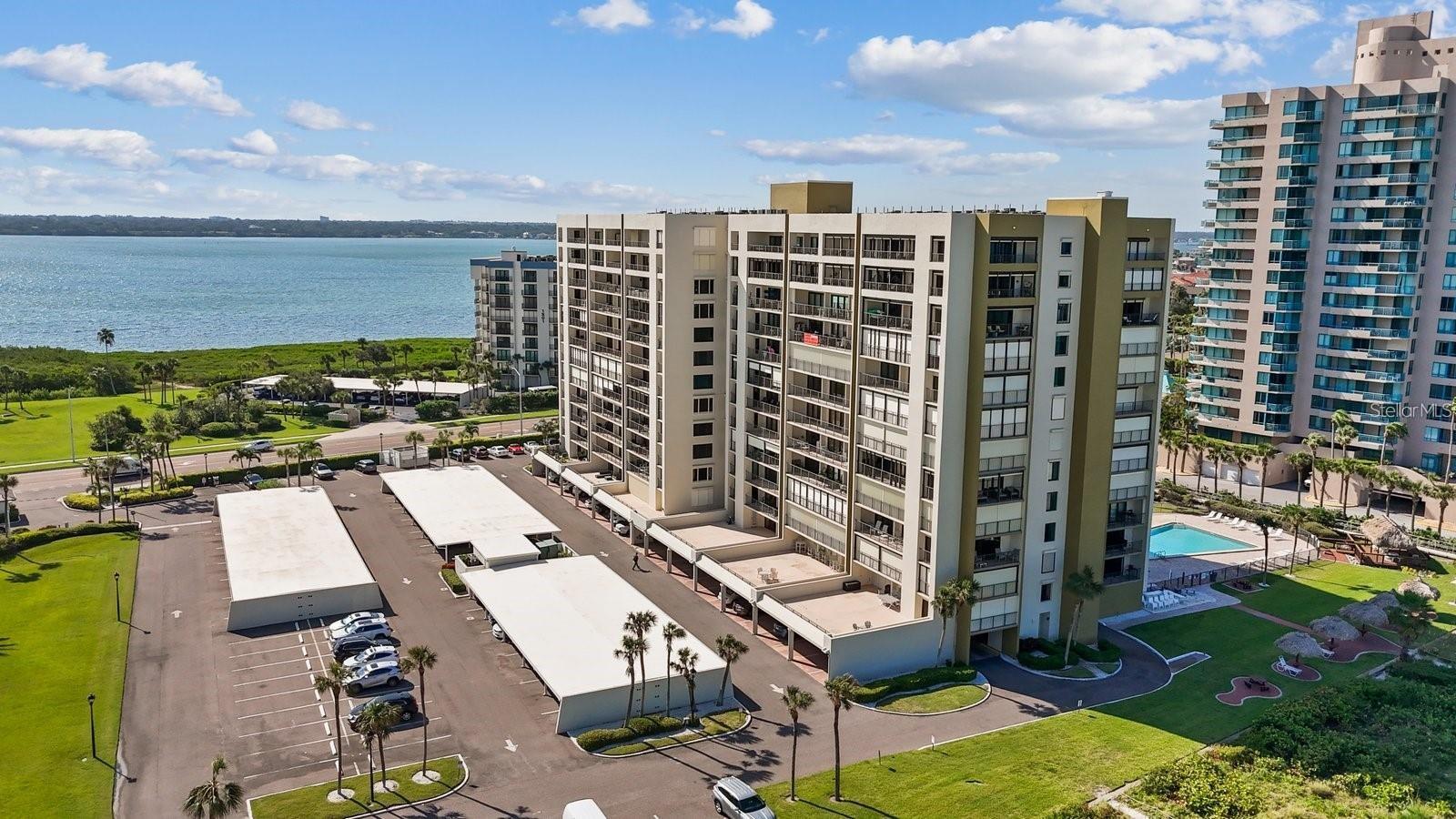 Listing photo id 34 for 1480 Gulf Boulevard 108