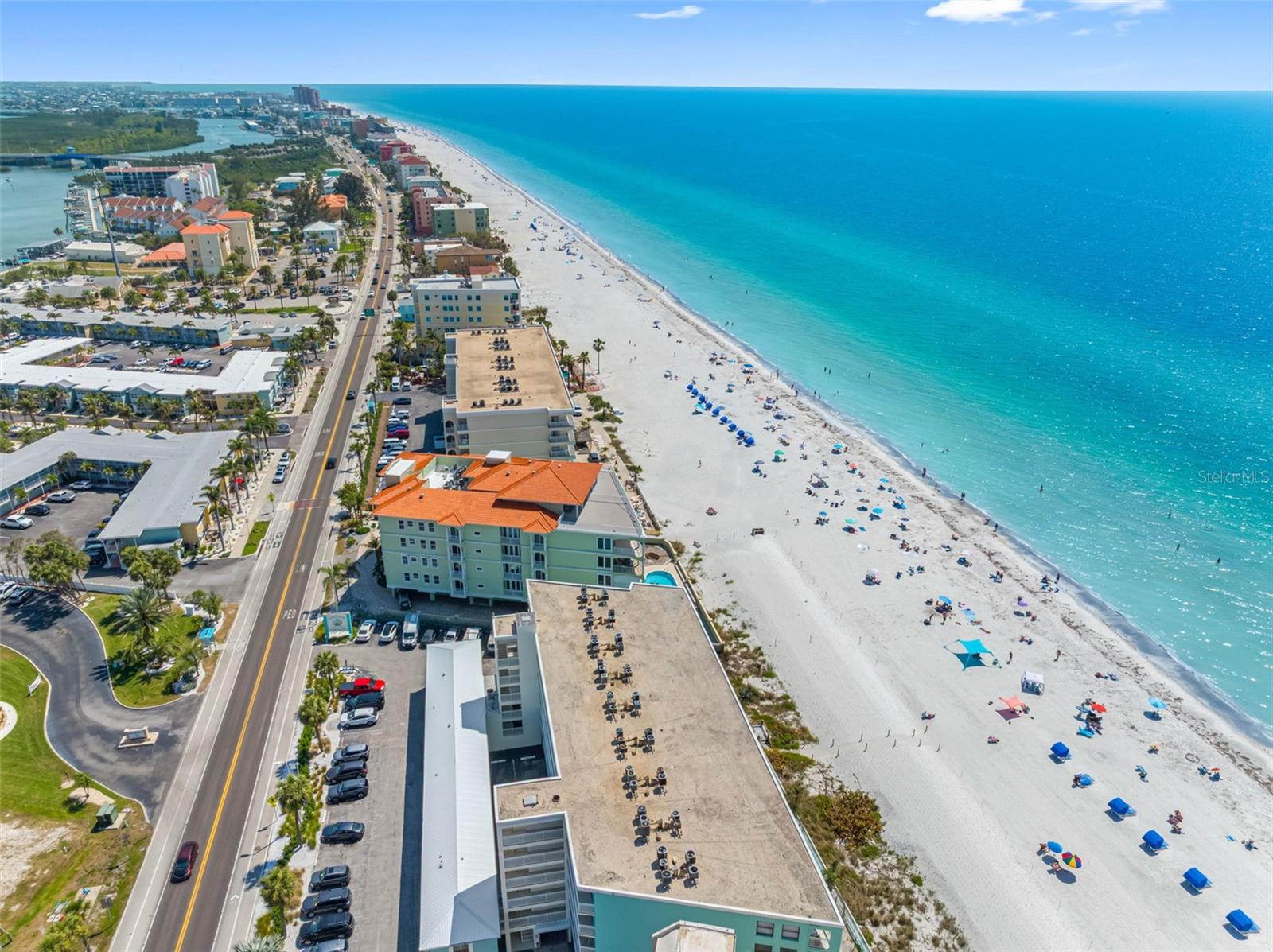 Image 24 of 67 For 19440 Gulf Boulevard 506