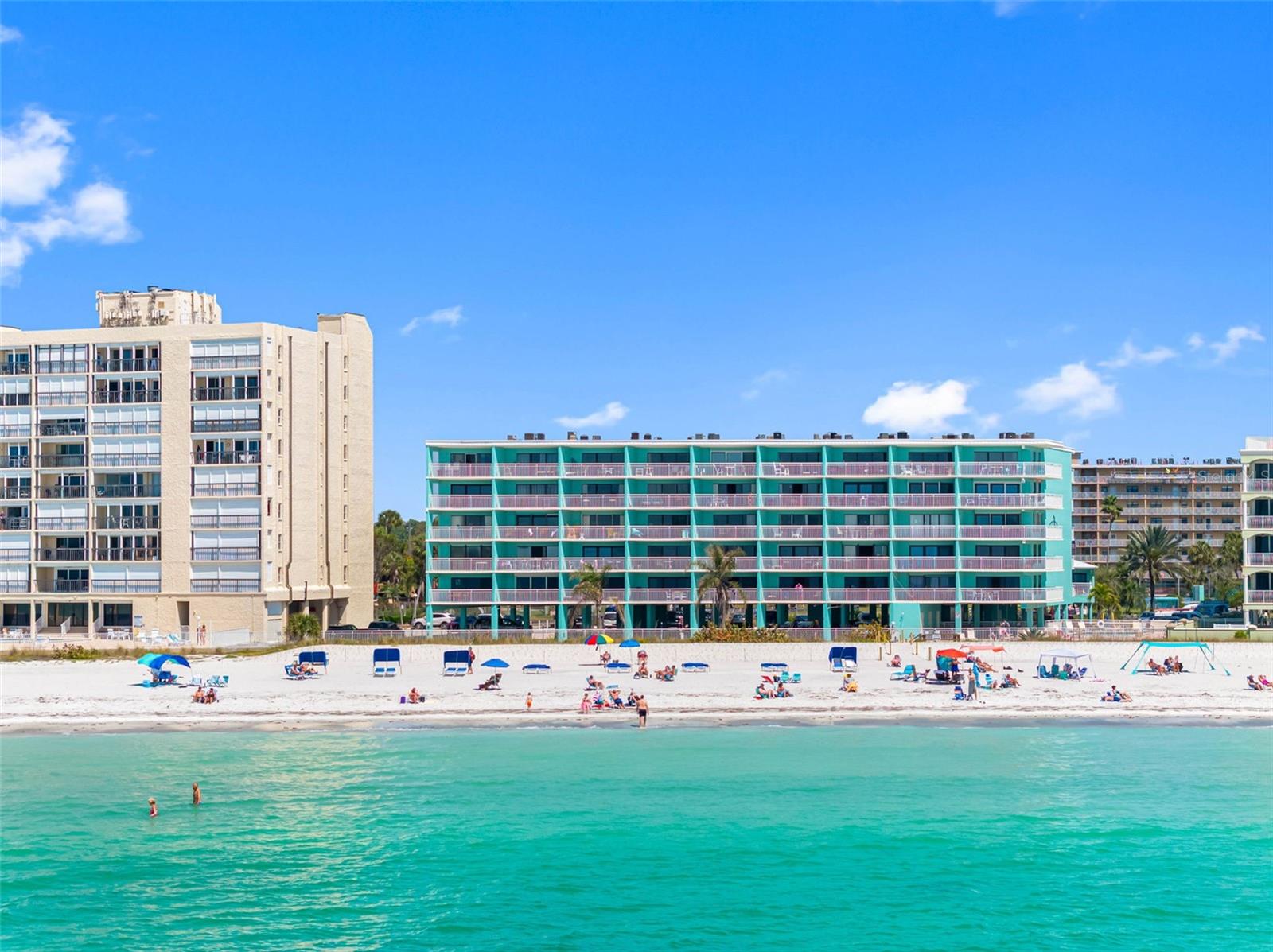 Image 29 of 67 For 19440 Gulf Boulevard 506