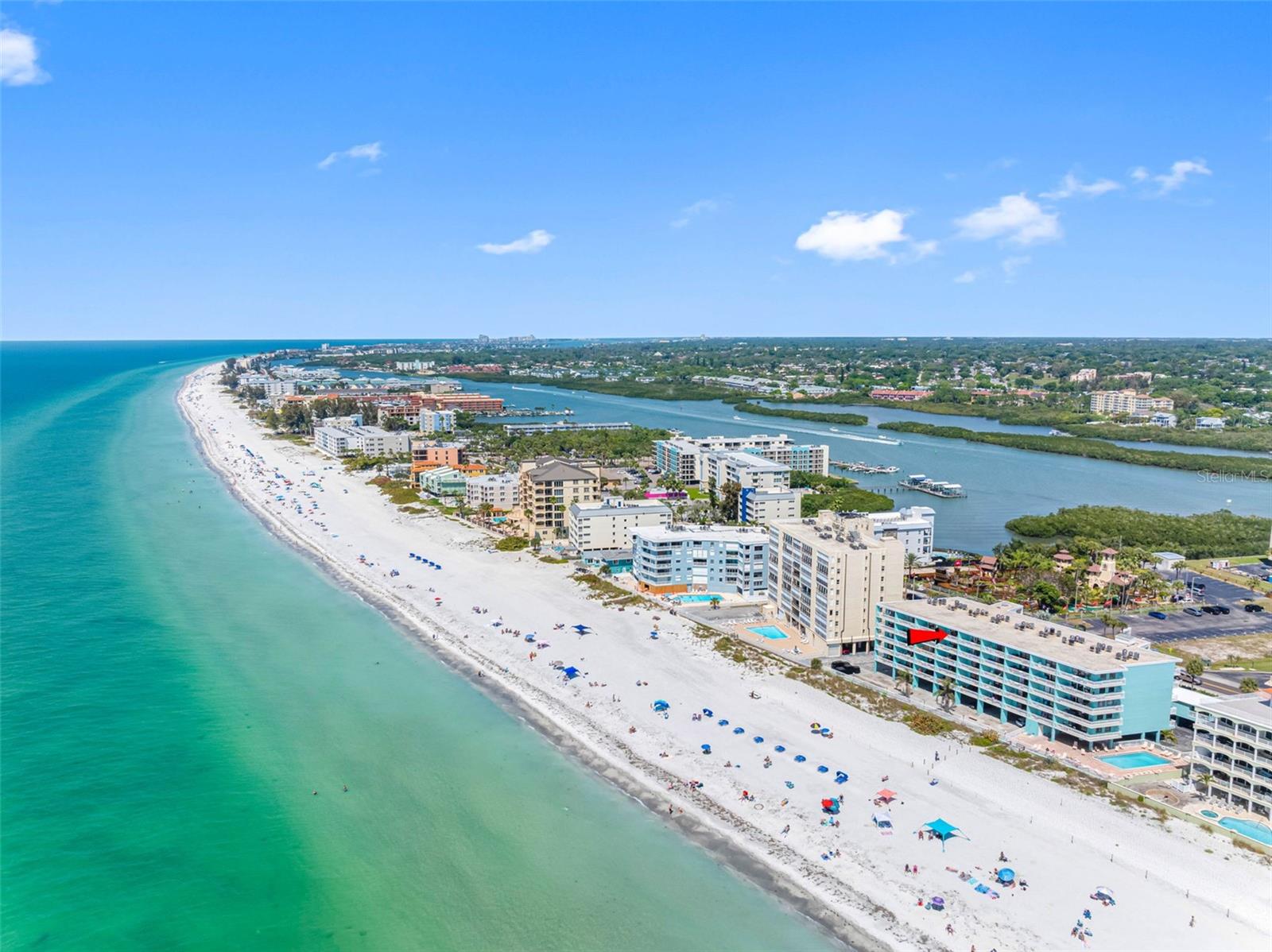 Image 34 of 67 For 19440 Gulf Boulevard 506