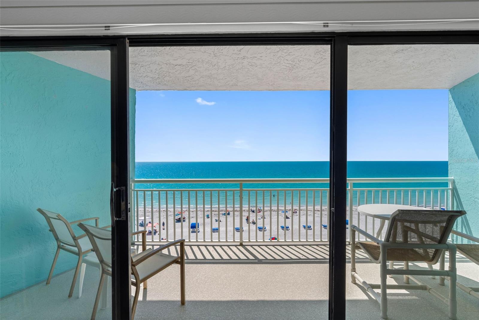 Image 49 of 67 For 19440 Gulf Boulevard 506