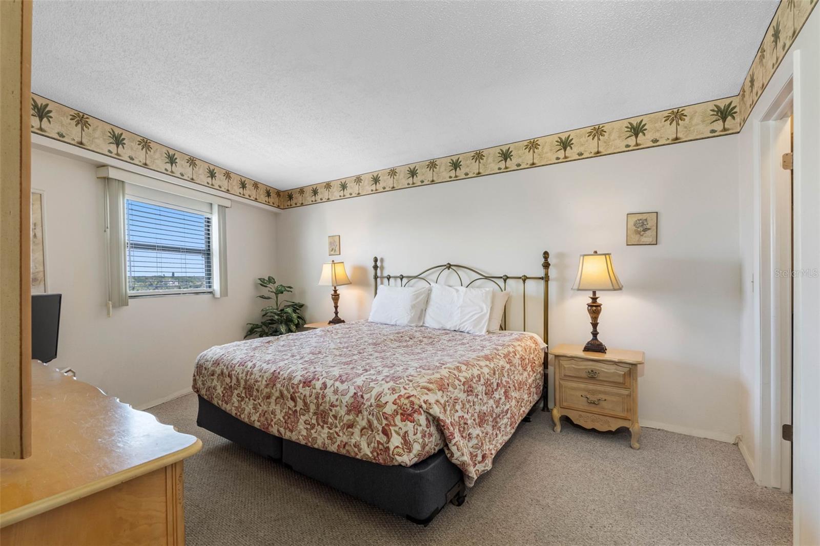 Image 56 of 67 For 19440 Gulf Boulevard 506