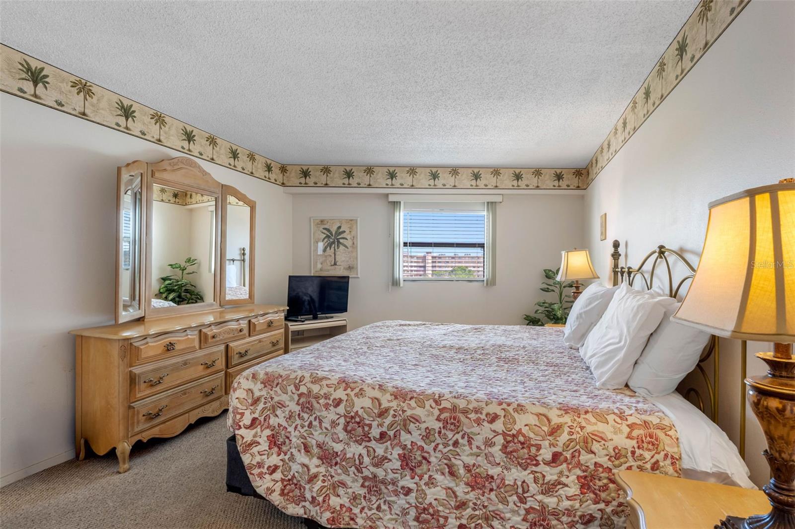 Image 57 of 67 For 19440 Gulf Boulevard 506