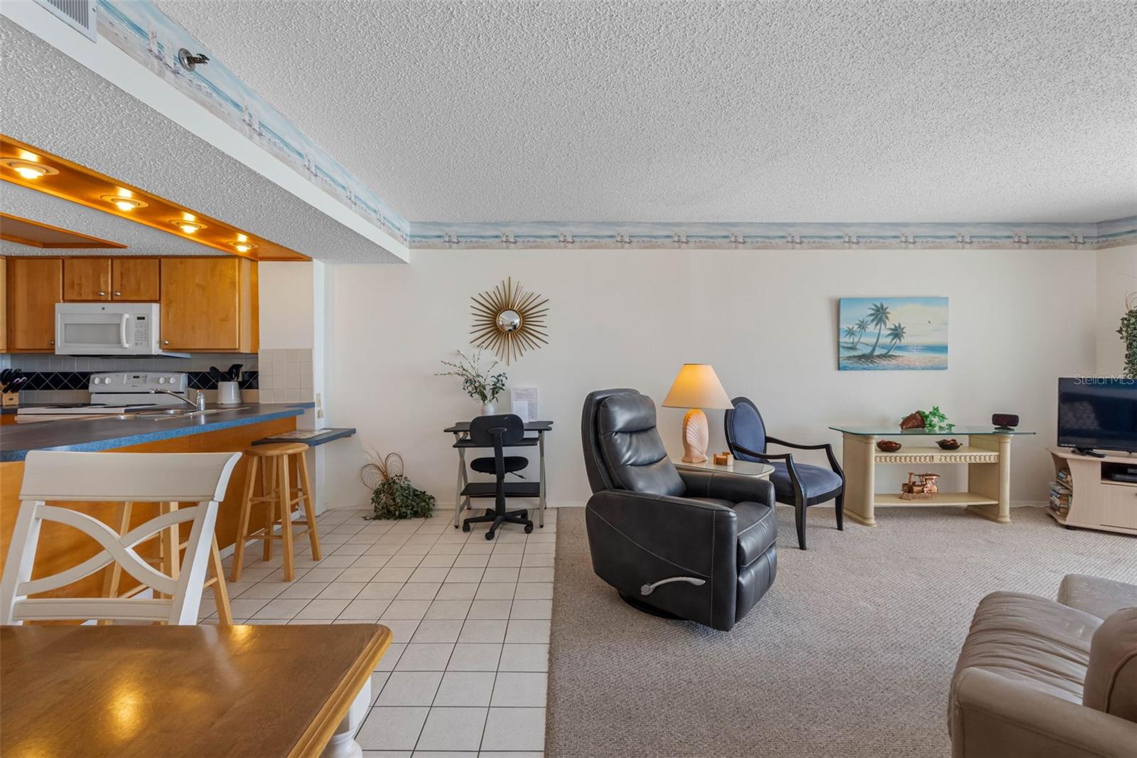 Image 64 of 67 For 19440 Gulf Boulevard 506