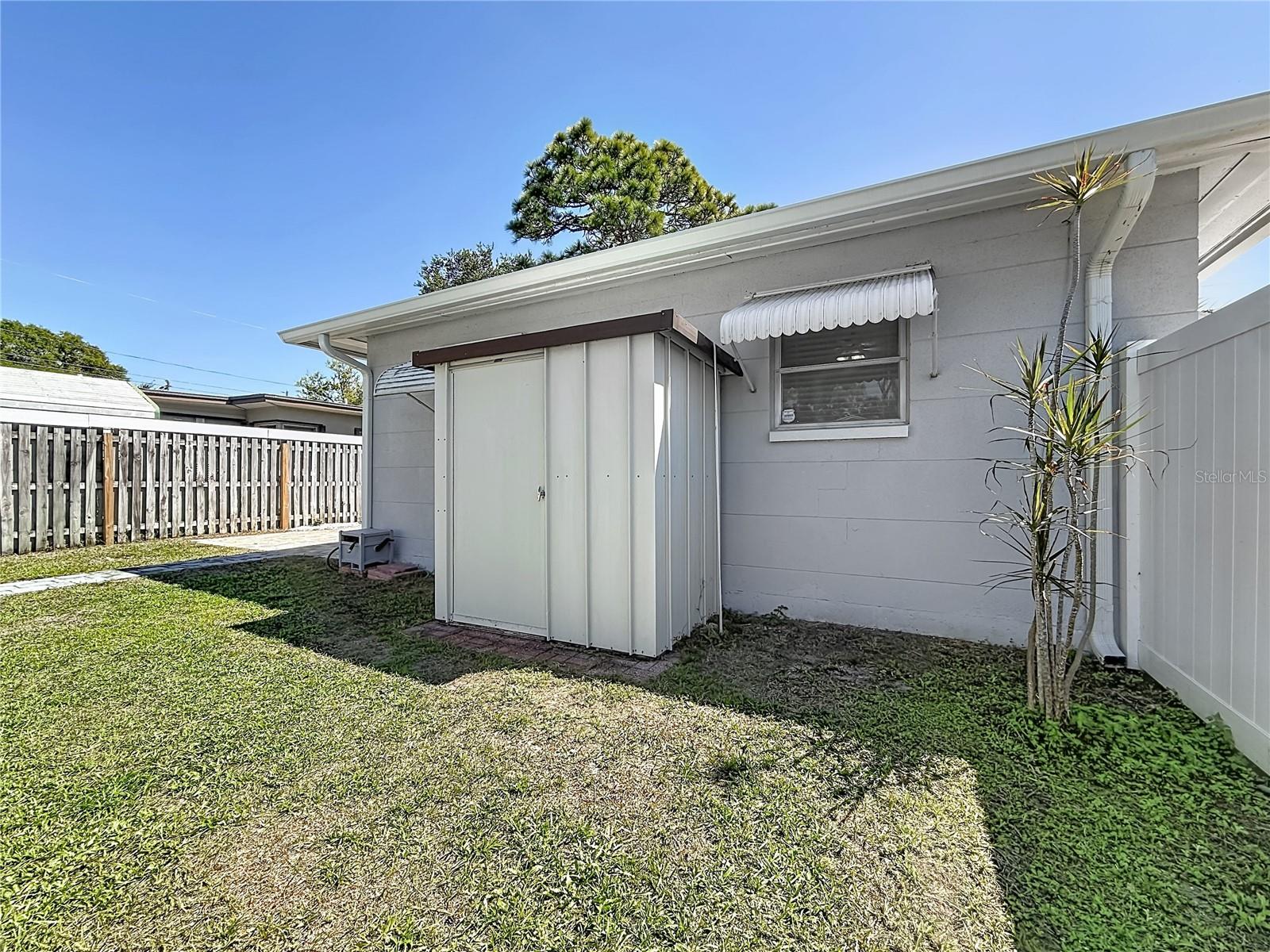 Image 29 of 34 For 5401 17th Avenue S