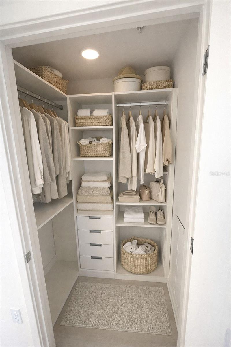 Image 8 of 12 For 5587 Millenia Boulevard 207