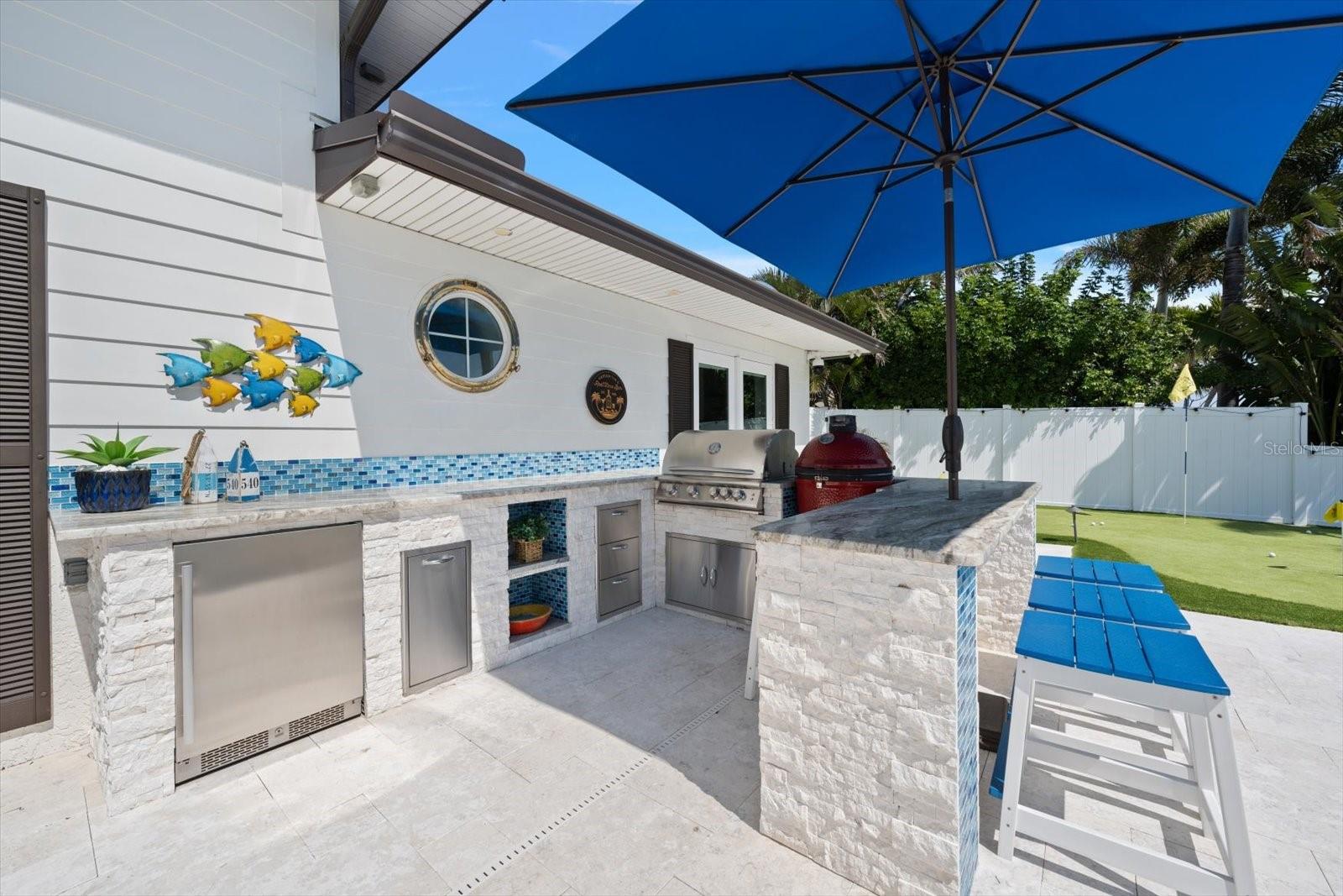 Listing photo id 12 for 540 20th Avenue