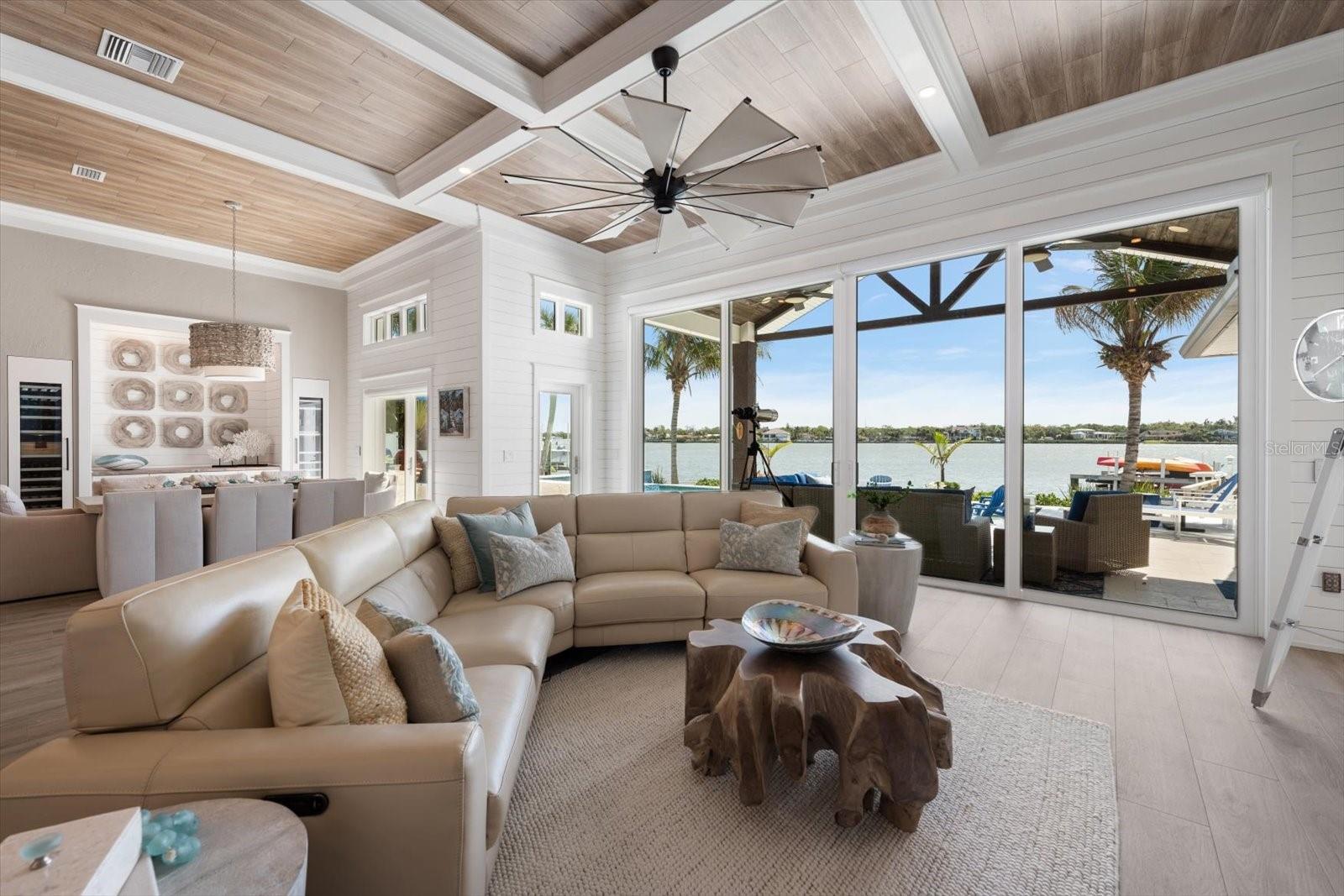 Listing photo id 24 for 540 20th Avenue