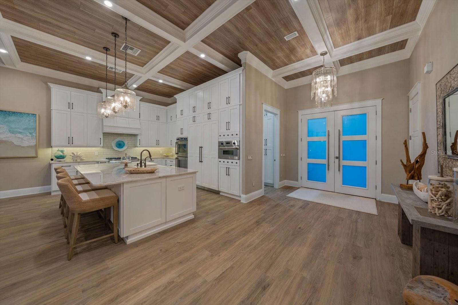 Listing photo id 33 for 540 20th Avenue